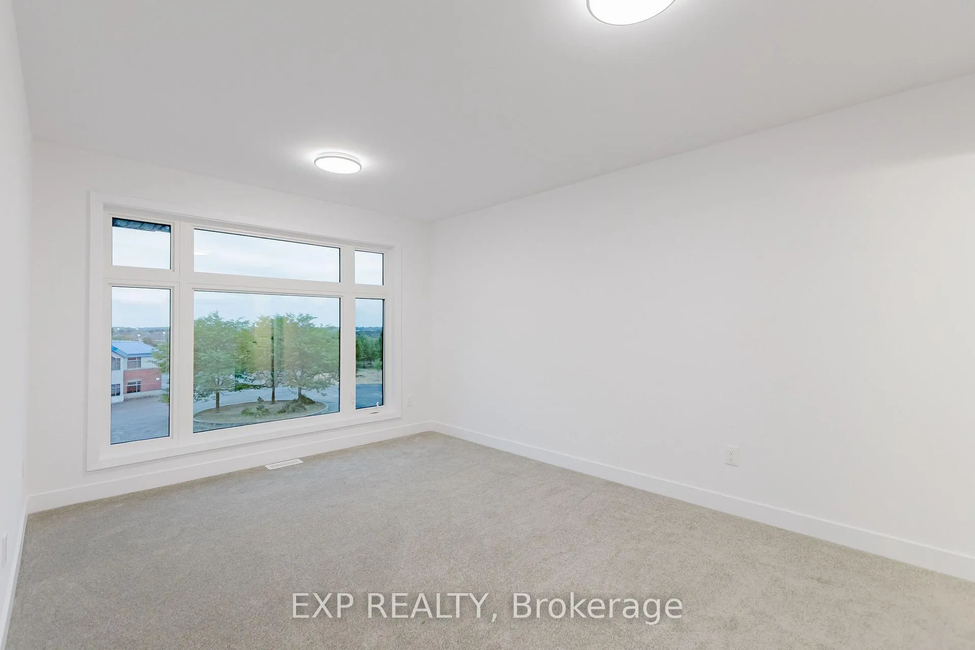 Photo 18 of 203 Silhouette Private, Ottawa, Barrhaven - Cedargrove/Fraserdale — HOMEH