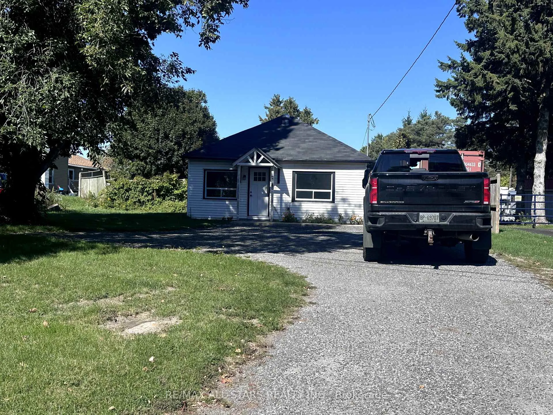 Photo 2 of 2180 2 Highway, Clarington, Rural Clarington — HOMEH