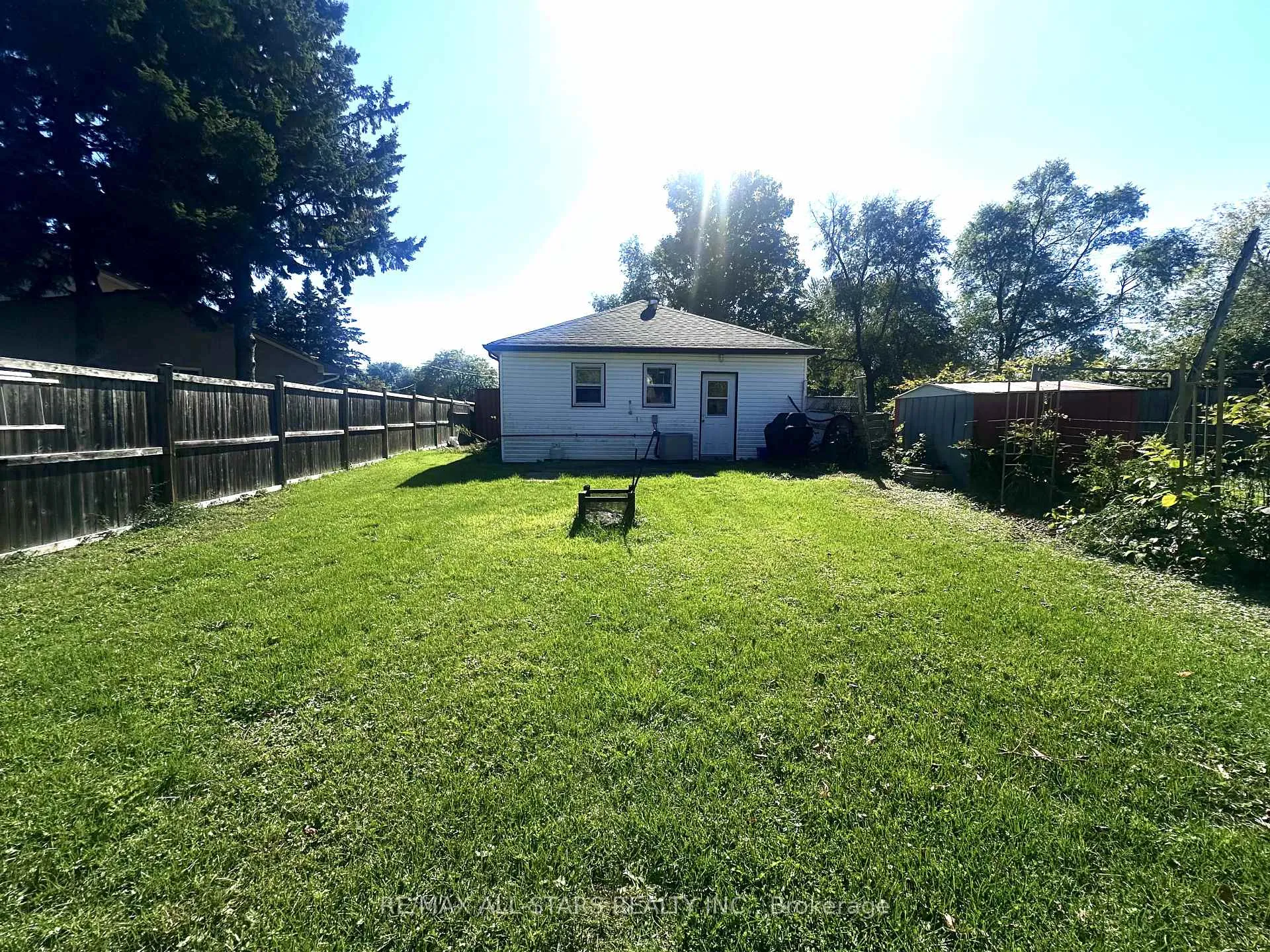 Photo 3 of 2180 2 Highway, Clarington, Rural Clarington — HOMEH