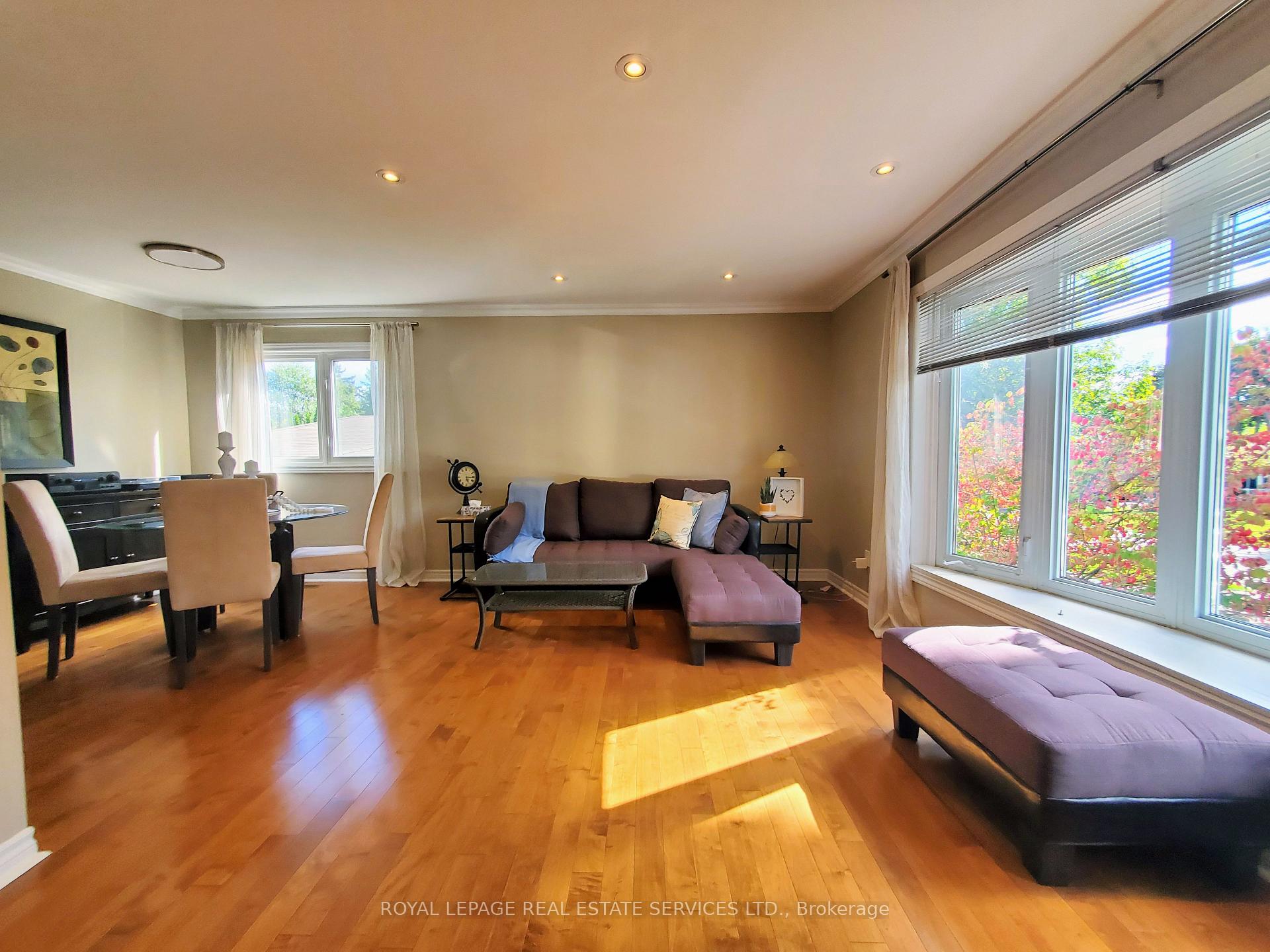 Photo 15 of 58 Mancroft Crescent, Brampton, Central Park — HOMEH