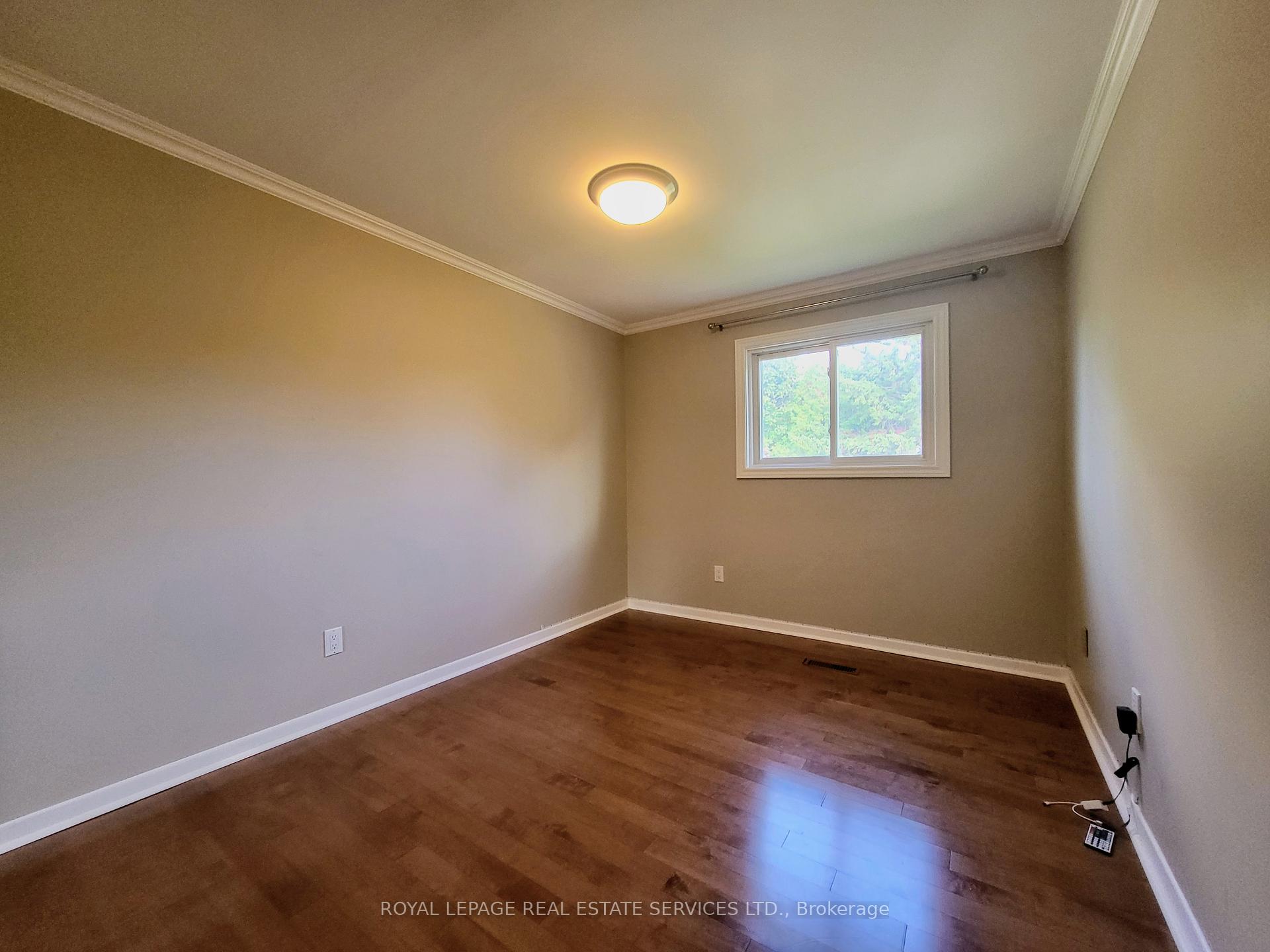Photo 16 of 58 Mancroft Crescent, Brampton, Central Park — HOMEH