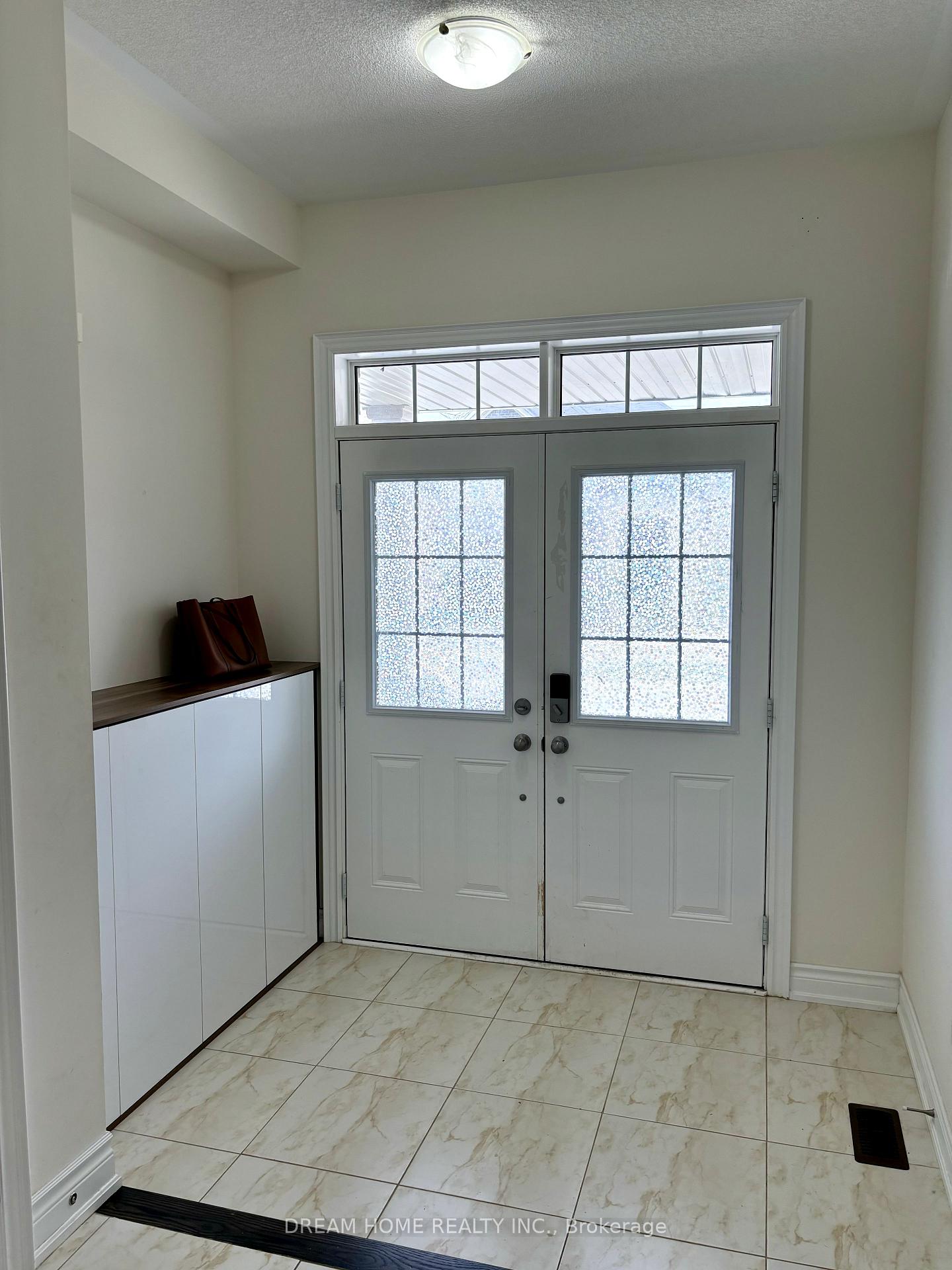 Photo 2 of 68 Mohandas Drive, Markham, Cedarwood — HOMEH