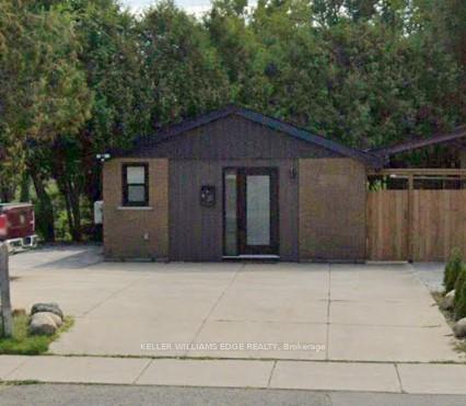 Front of Unit 3, 380 Melvin Avenue