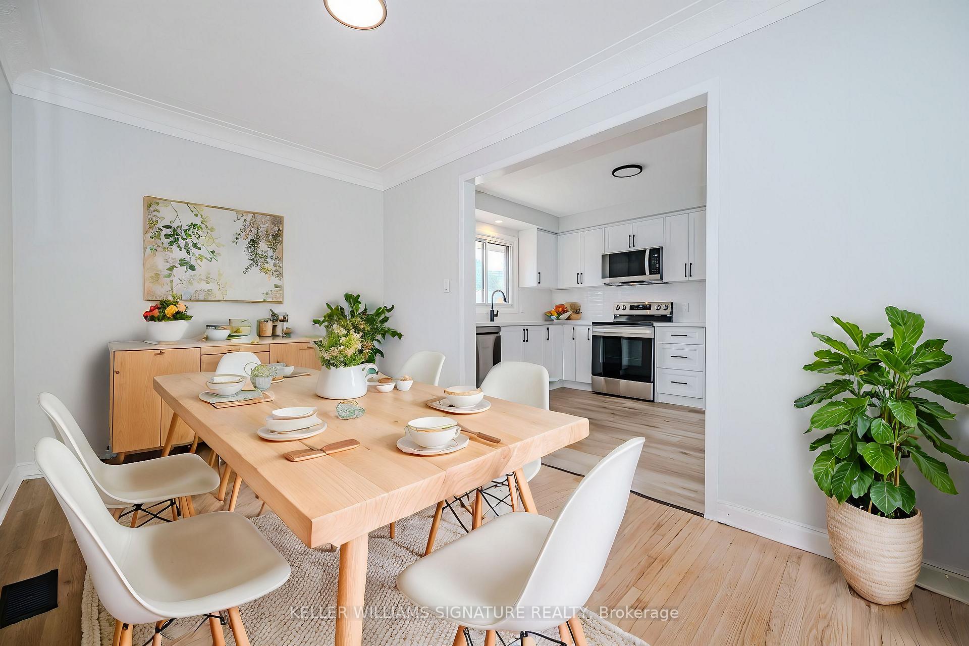 Photo 17 of Unit Main, 38 Endfield Avenue, Hamilton, Huntington — HOMEH