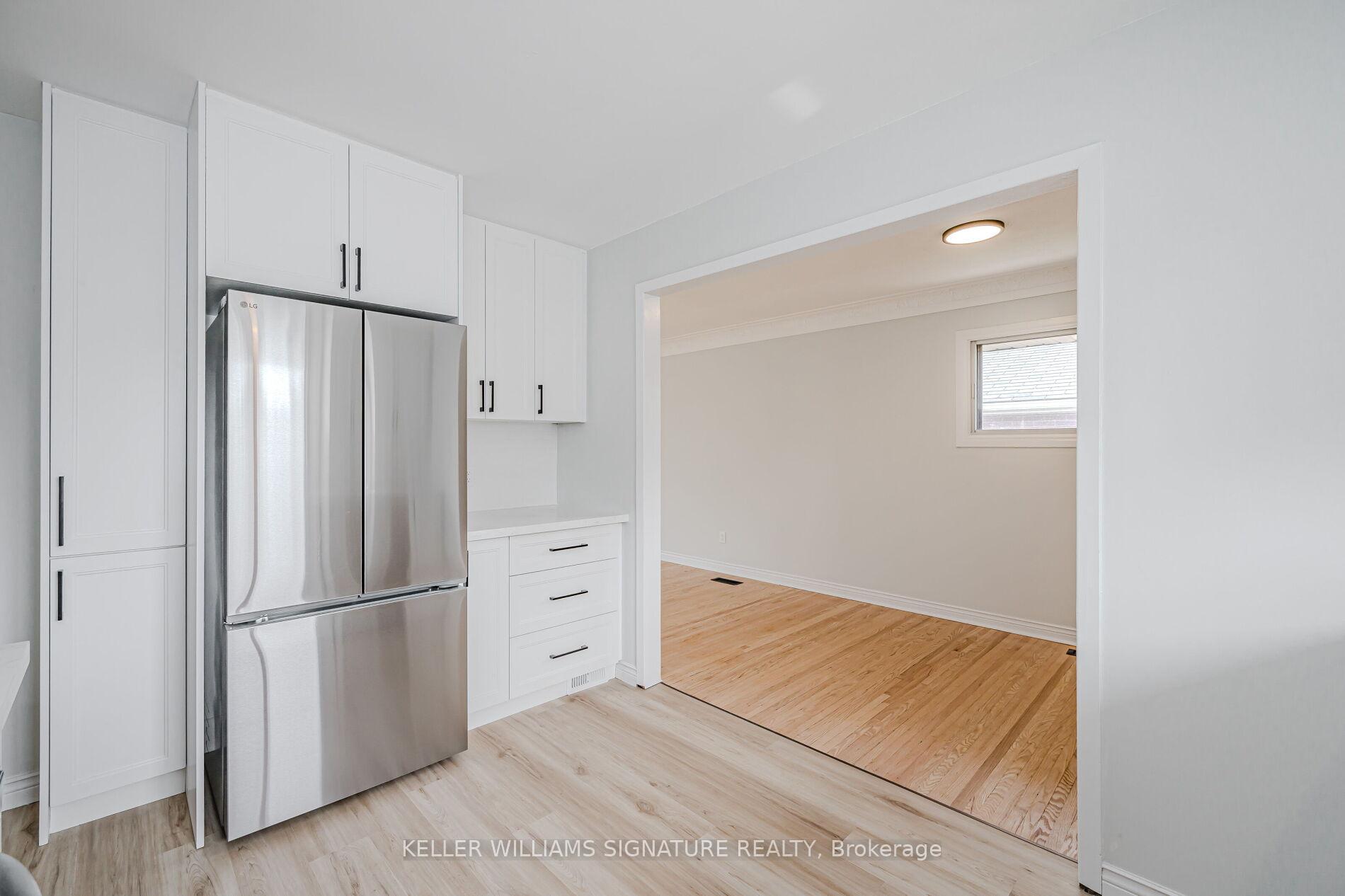 Photo 7 of Unit Main, 38 Endfield Avenue, Hamilton, Huntington — HOMEH