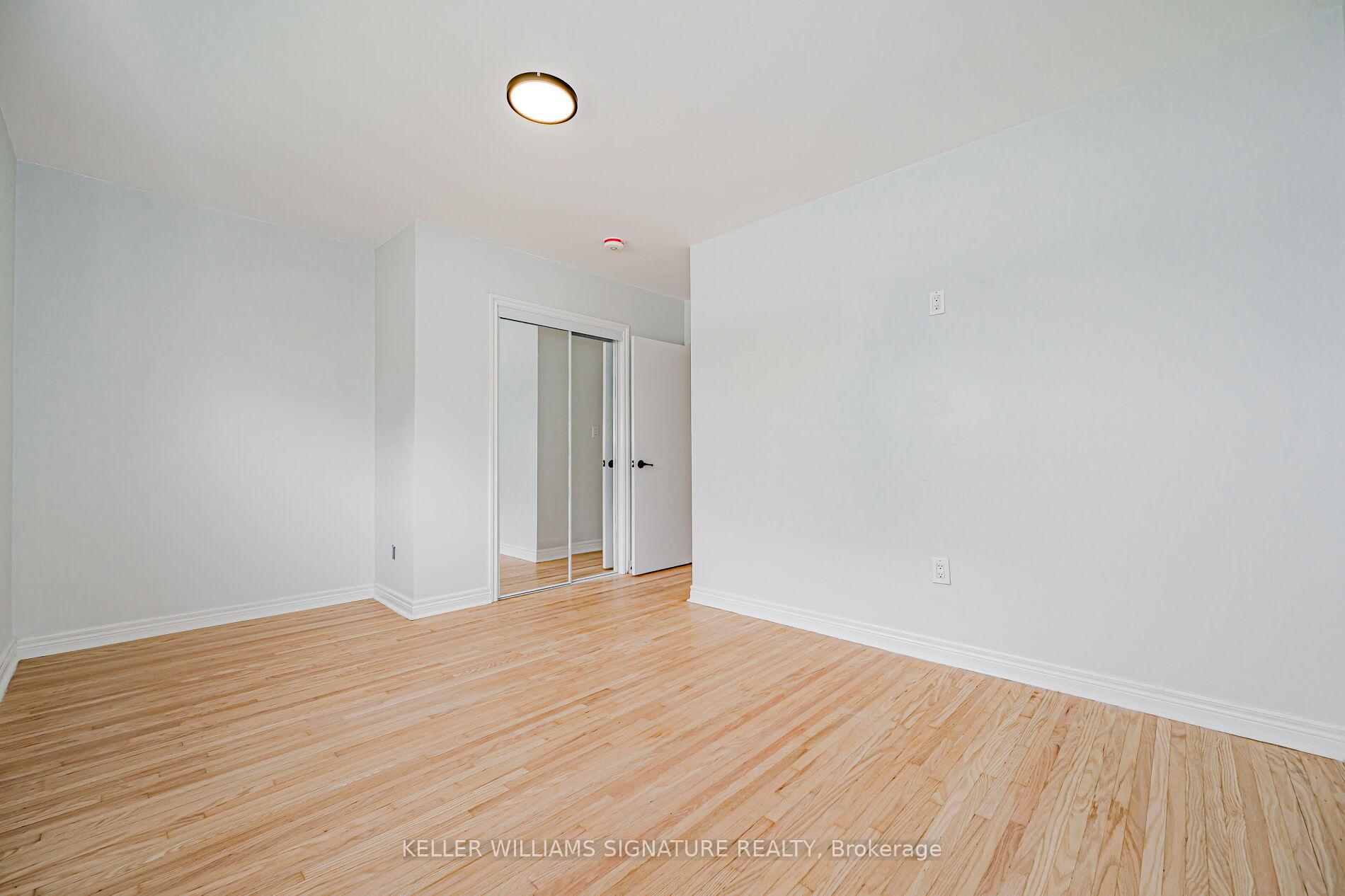 Photo 8 of Unit Main, 38 Endfield Avenue, Hamilton, Huntington — HOMEH