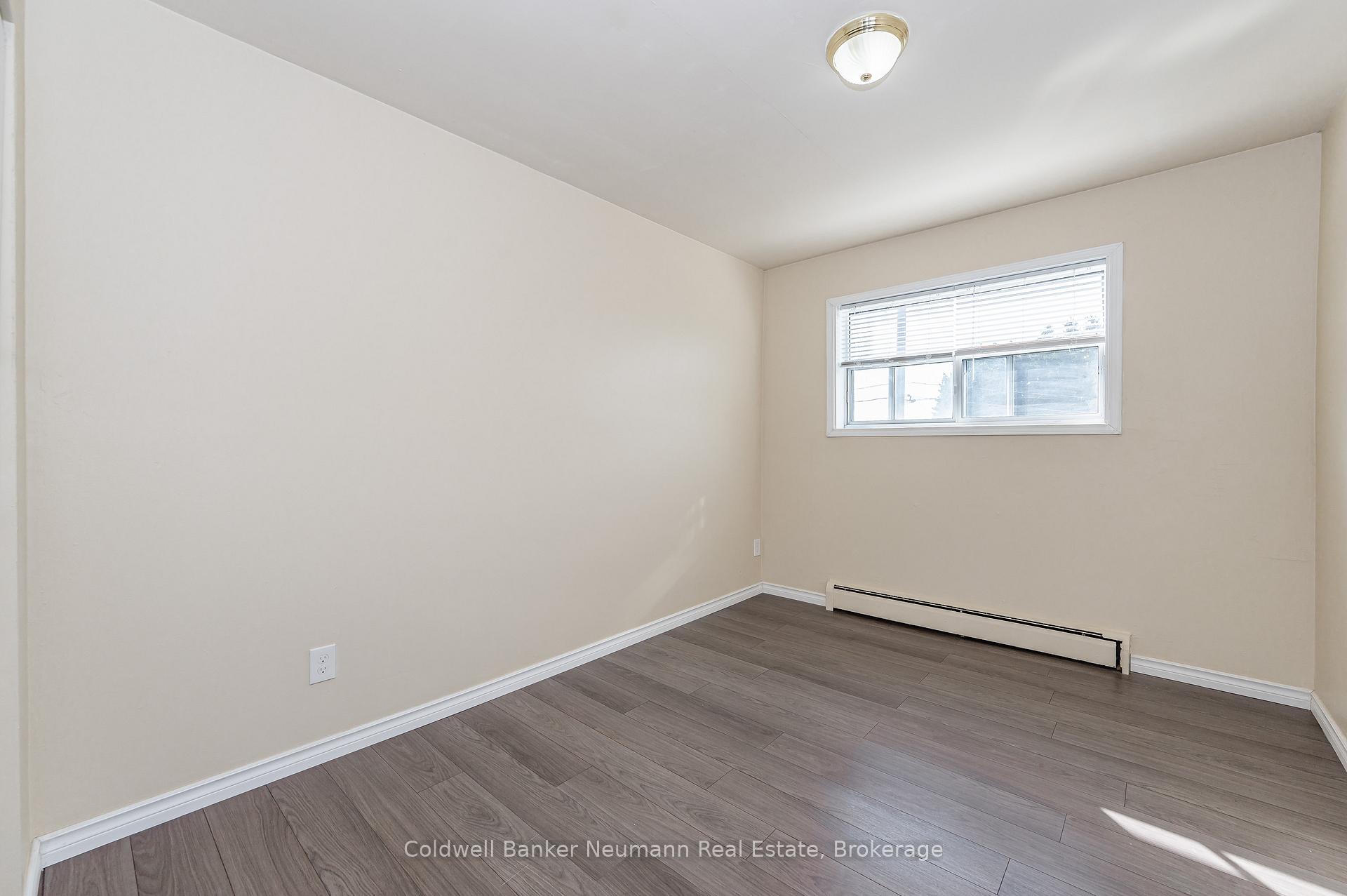 Photo 15 of Unit 301, 10 Glenbrook Drive, Guelph, Victoria North — HOMEH