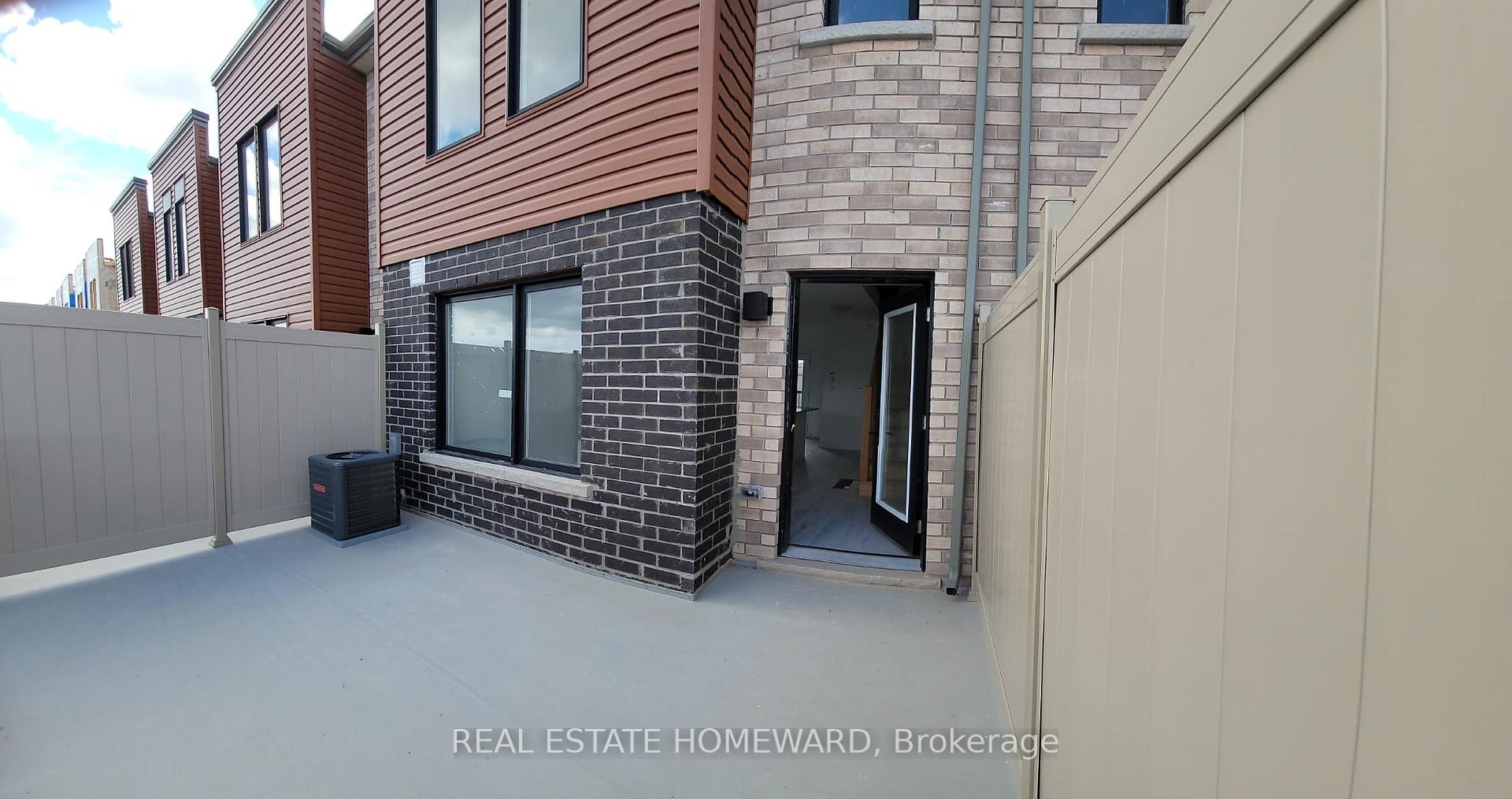Photo 18 of 117 Fairlane Avenue, Barrie, Painswick South — HOMEH