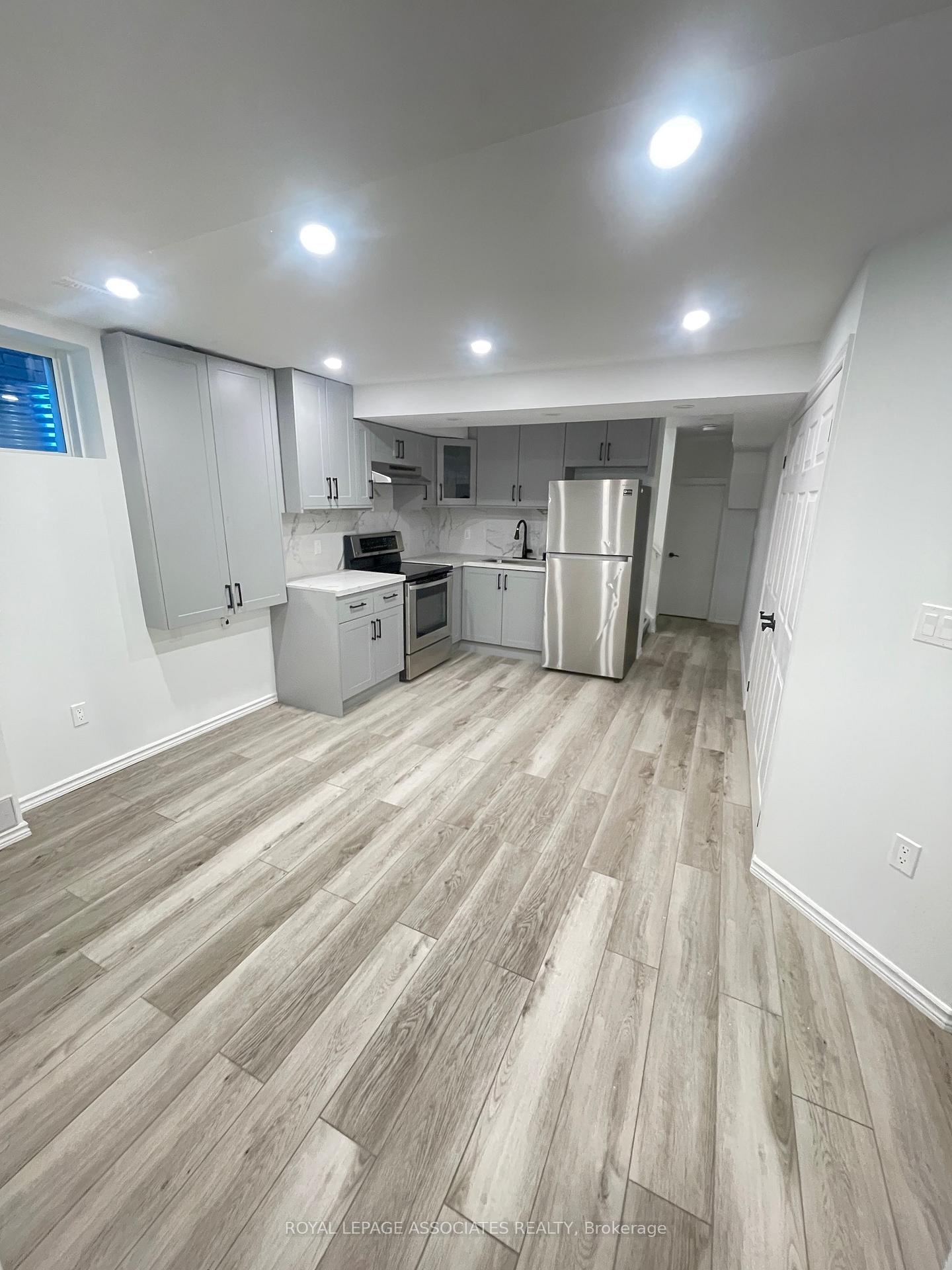 Photo 9 of 1066 Cameo Street, Pickering, Rural Pickering — HOMEH