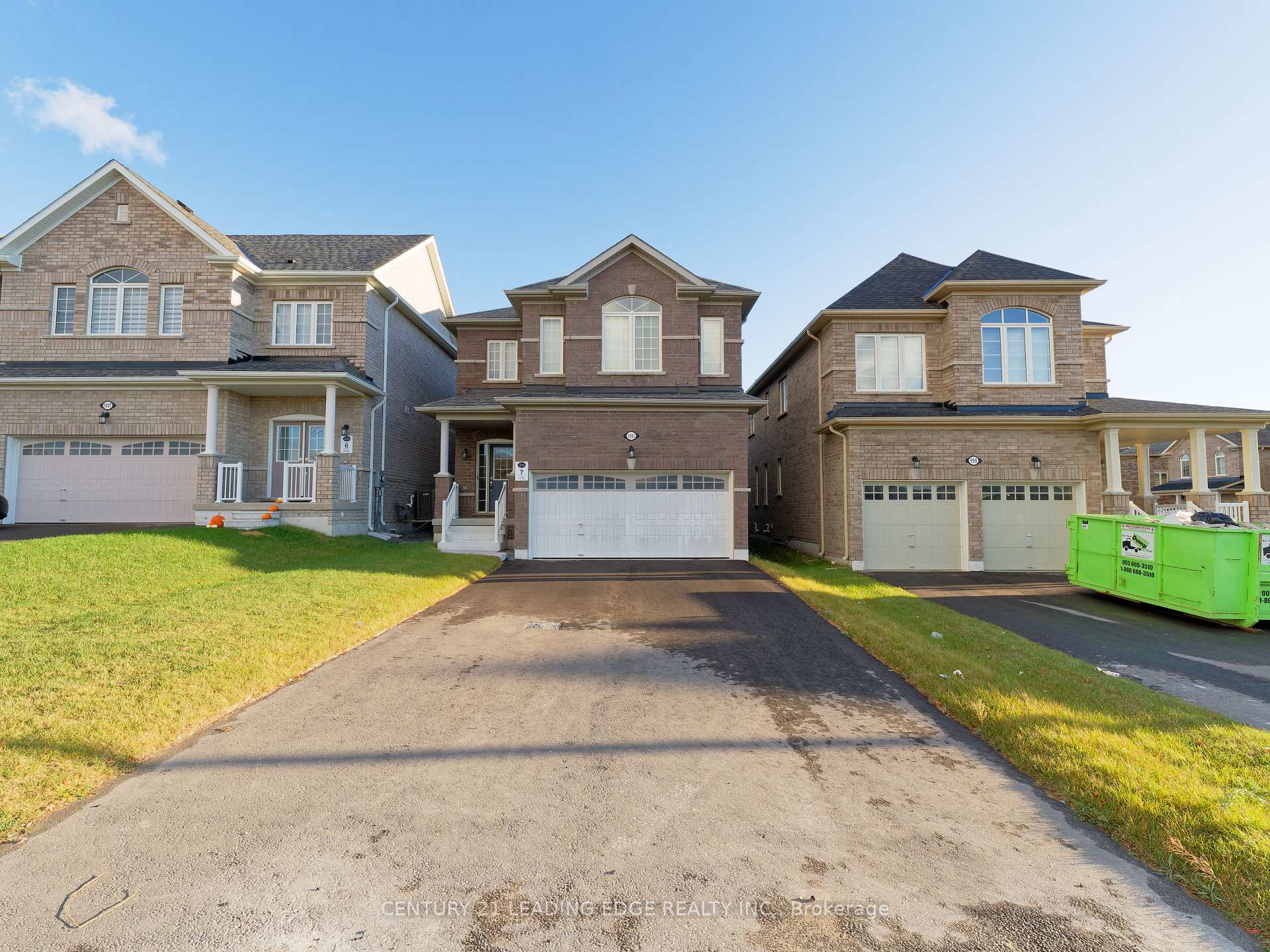 Photo 1 of 1003 Black Cherry Drive, Oshawa, Taunton — HOMEH