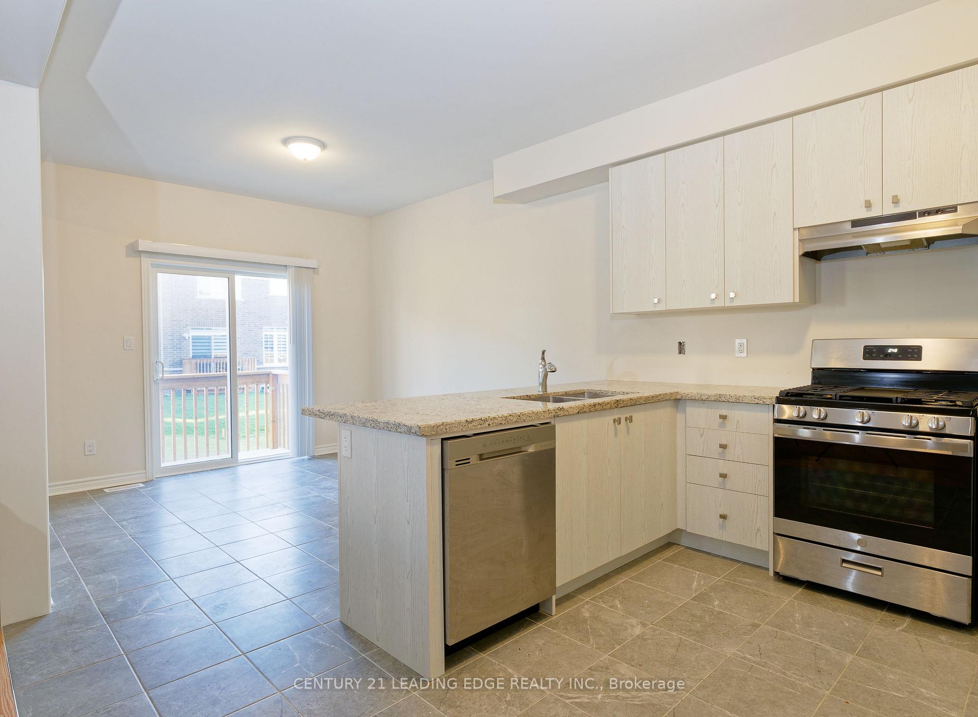 Photo 16 of 1003 Black Cherry Drive, Oshawa, Taunton — HOMEH