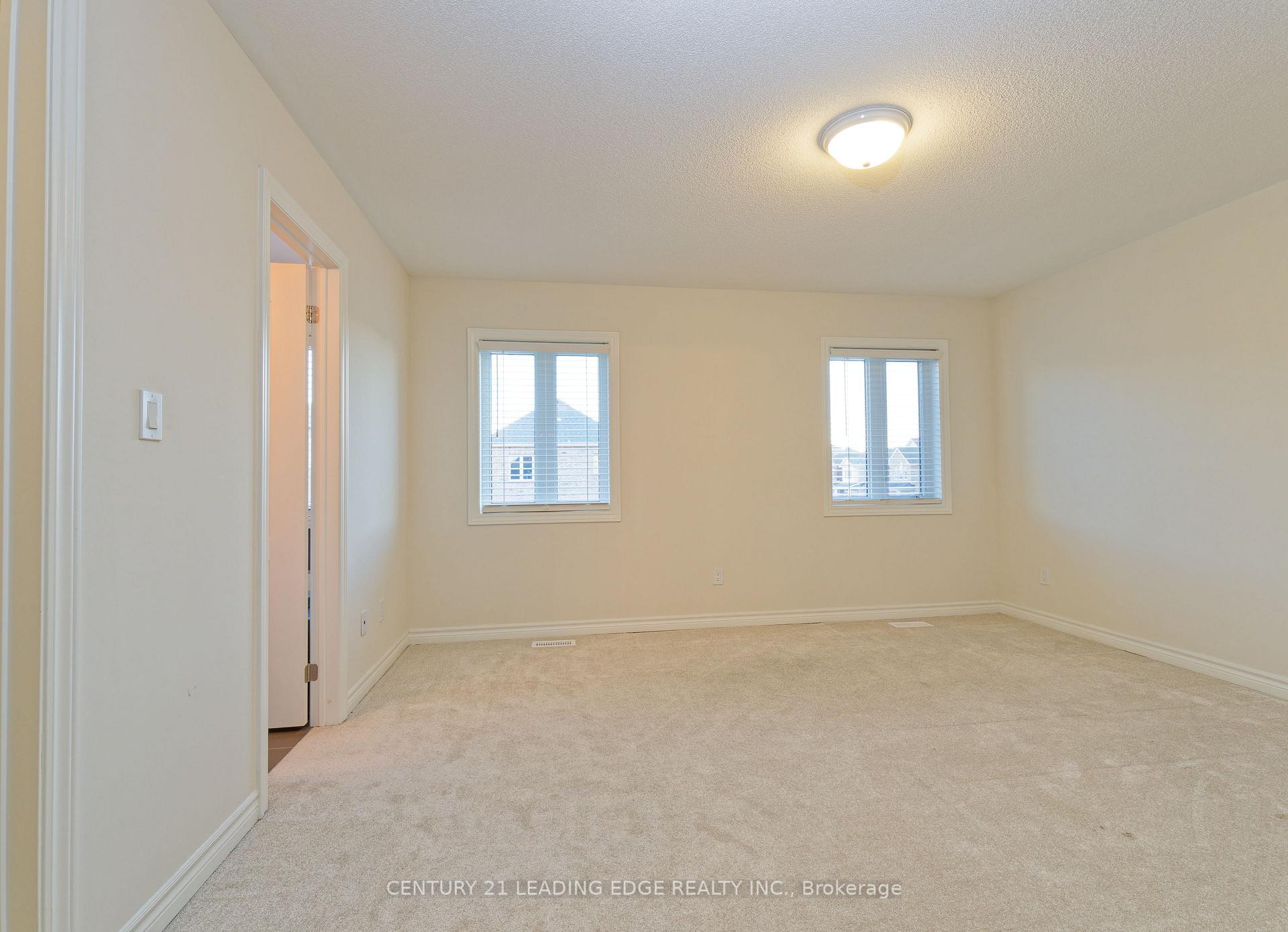 Photo 11 of 1003 Black Cherry Drive, Oshawa, Taunton — HOMEH