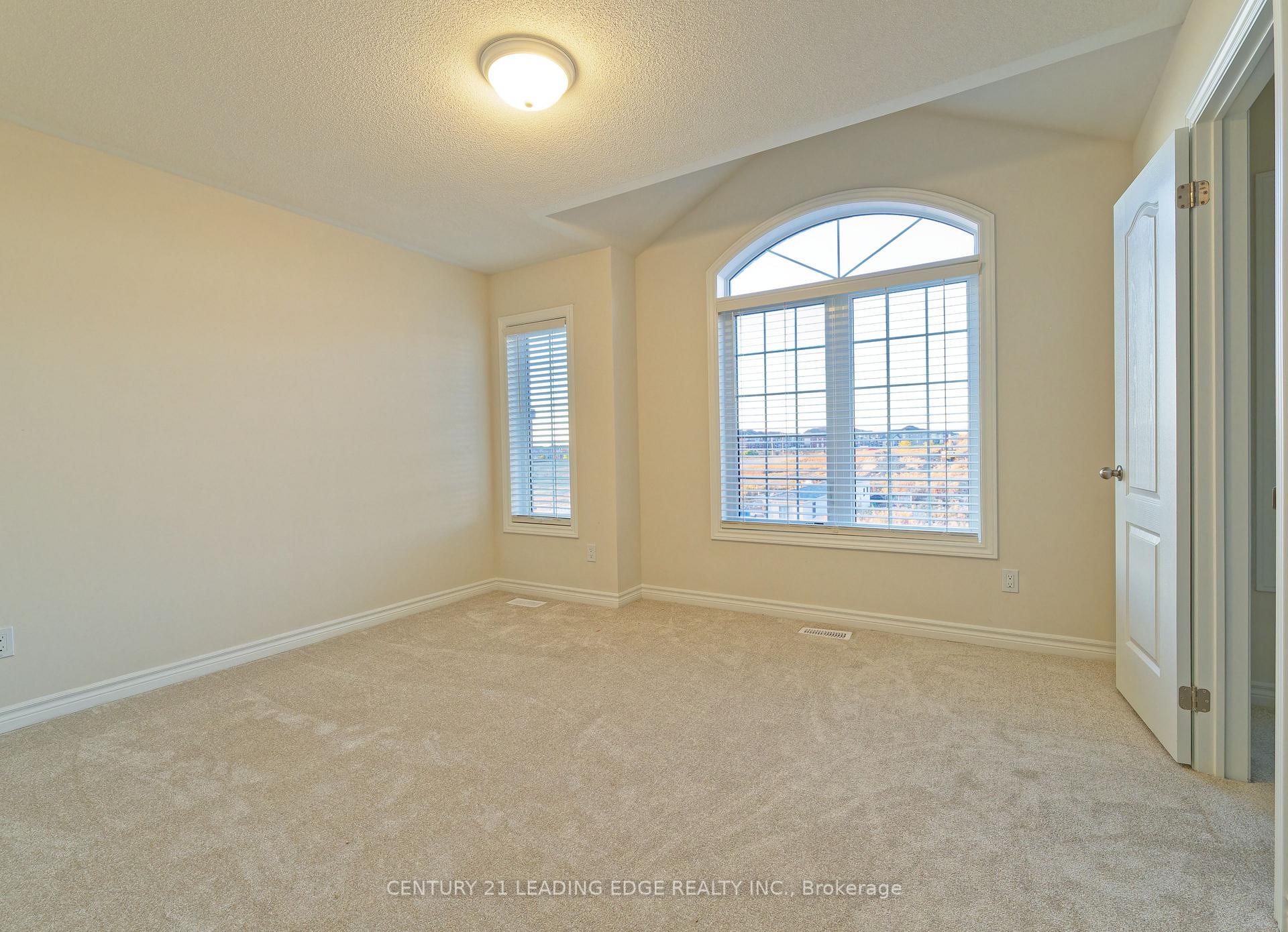 Photo 20 of 1003 Black Cherry Drive, Oshawa, Taunton — HOMEH