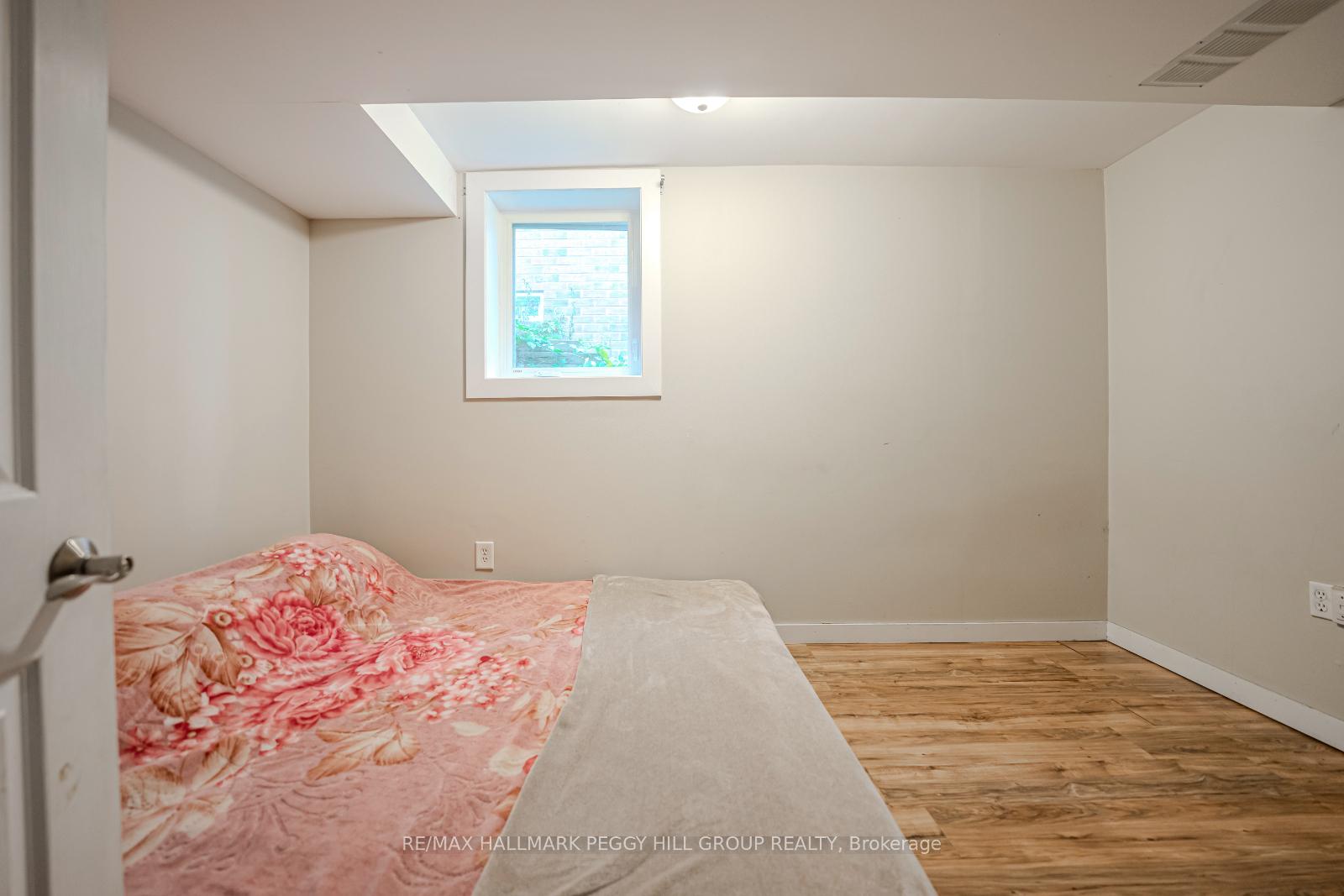 Photo 5 of Unit Lower, 69 Moir Crescent, Barrie, Painswick North — HOMEH