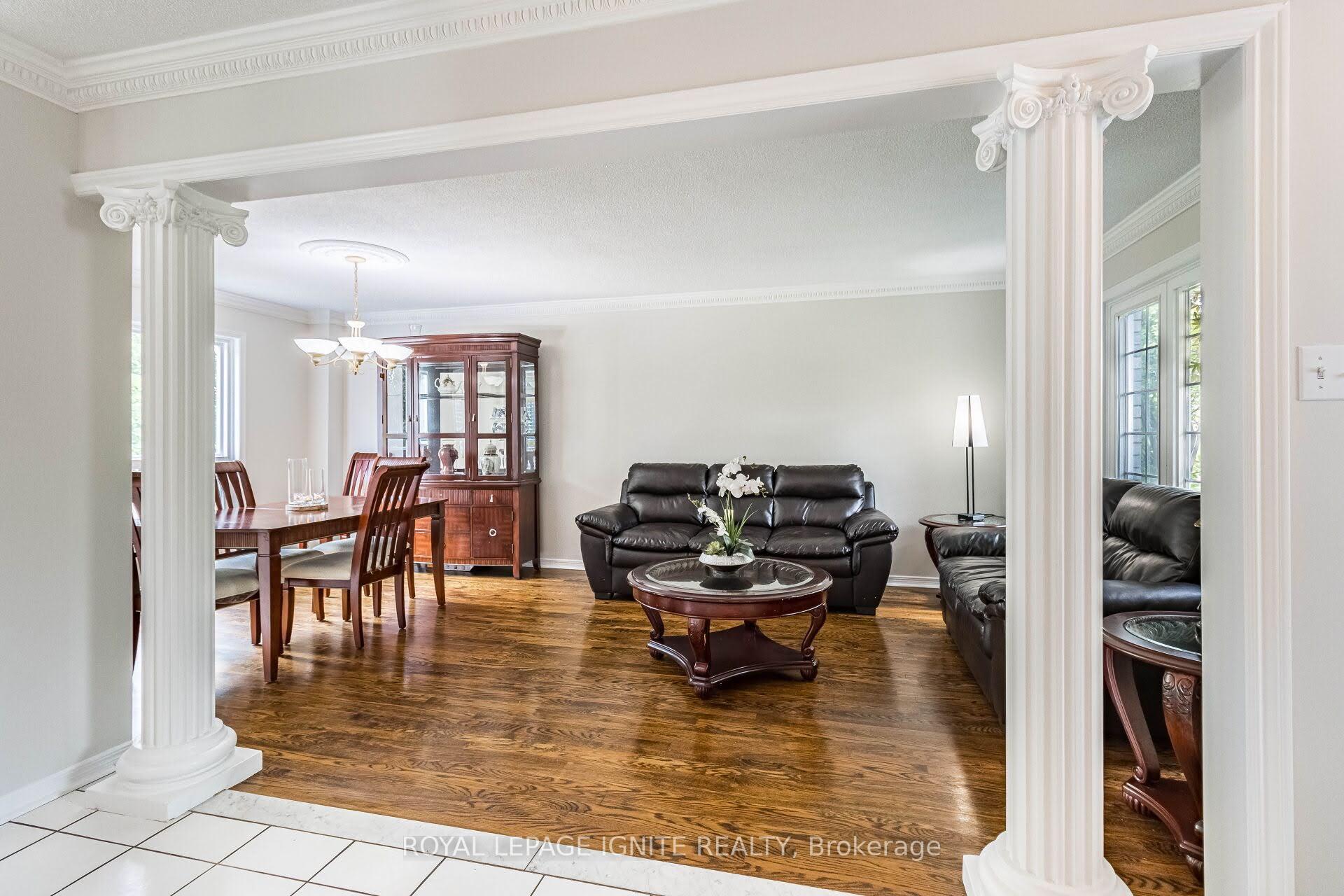 Photo 6 of 40 Foxchase Drive, Caledon, Bolton North — HOMEH