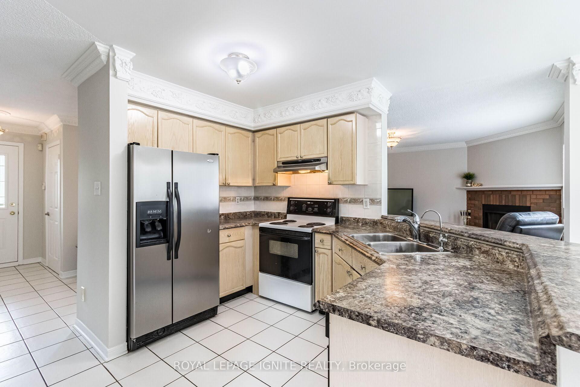 Photo 11 of 40 Foxchase Drive, Caledon, Bolton North — HOMEH