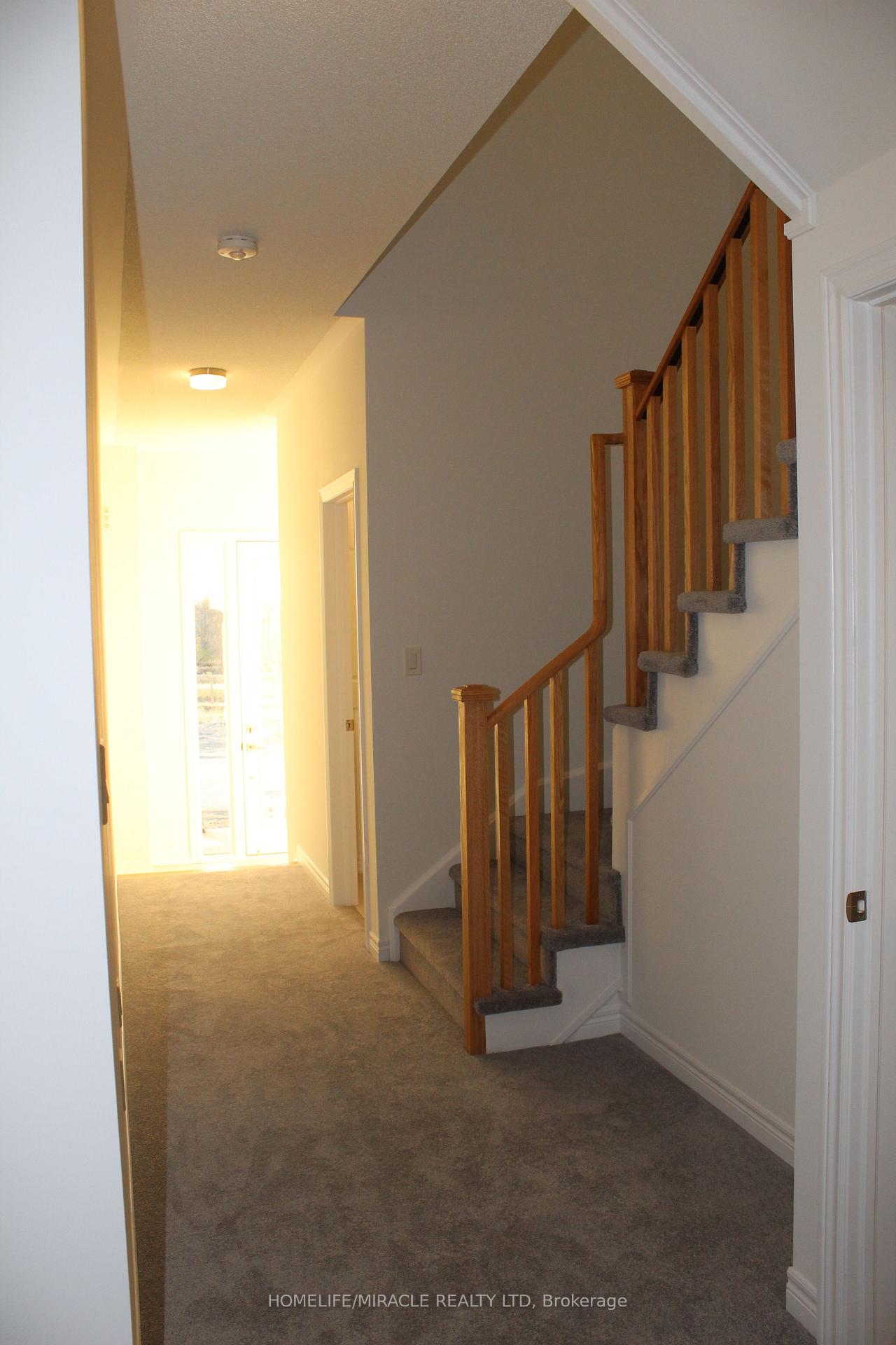 Photo 7 of 2099 Lowry Drive, Oshawa, Kedron — HOMEH