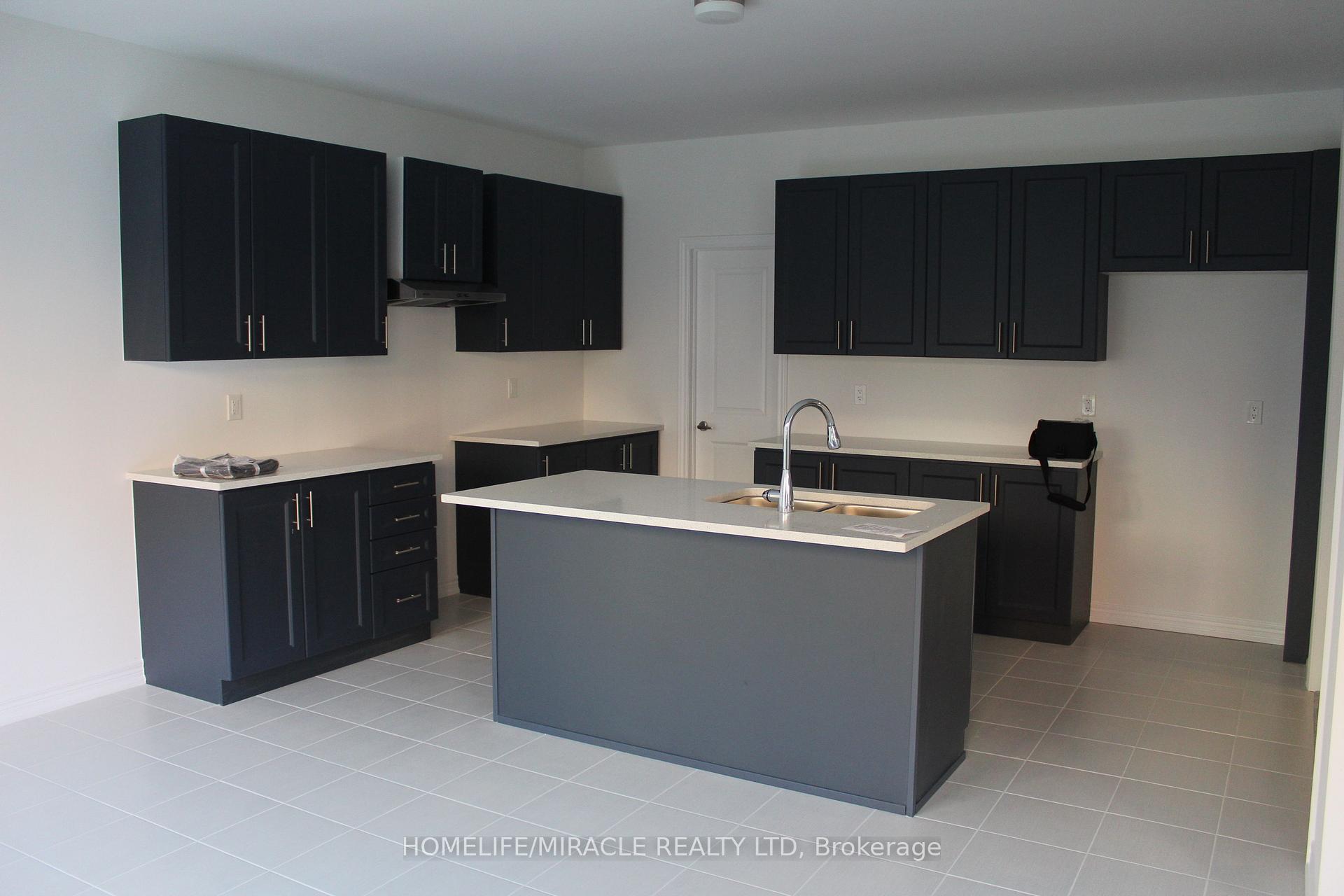 Photo 11 of 2099 Lowry Drive, Oshawa, Kedron — HOMEH