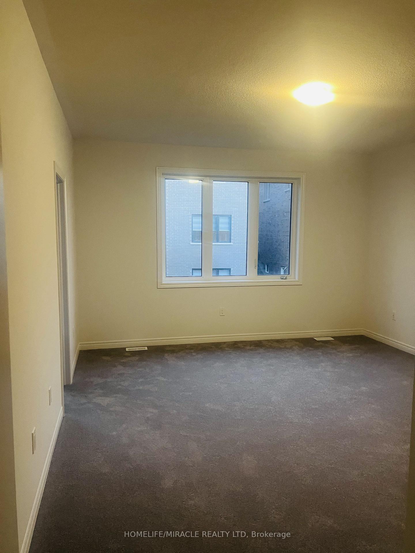 Photo 28 of 2099 Lowry Drive, Oshawa, Kedron — HOMEH