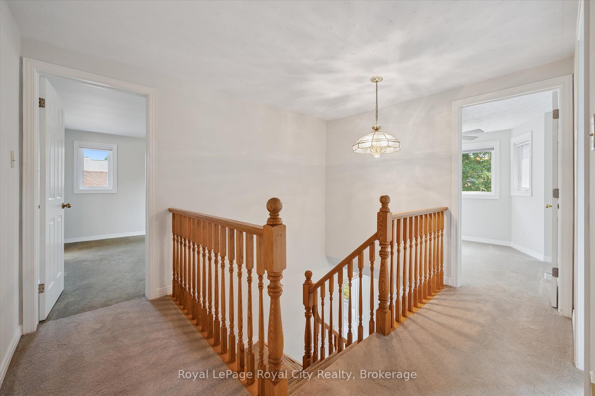 Photo 17 of 8 Forster Drive, Guelph, Kortright East — HOMEH