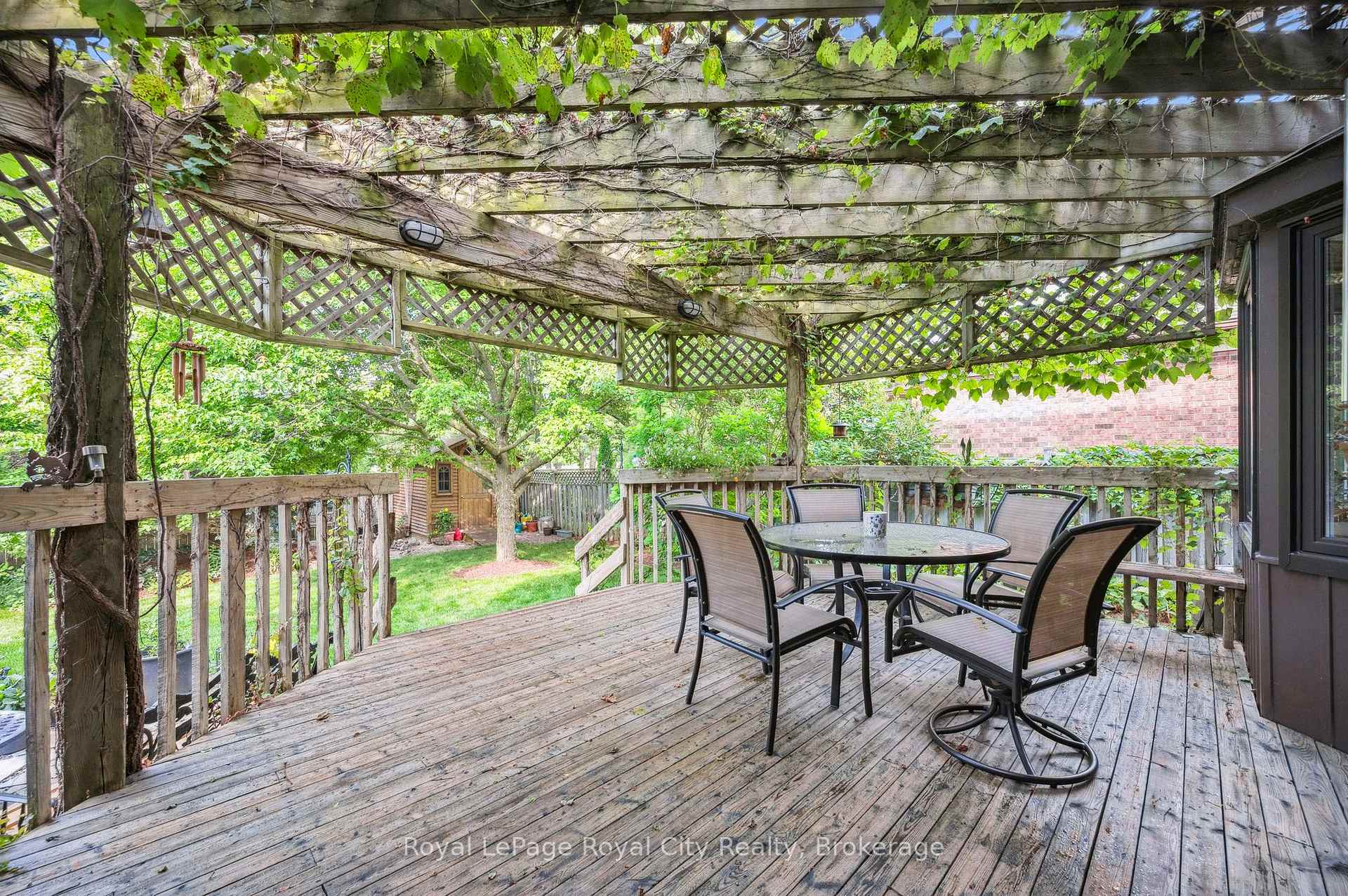 Photo 31 of 8 Forster Drive, Guelph, Kortright East — HOMEH