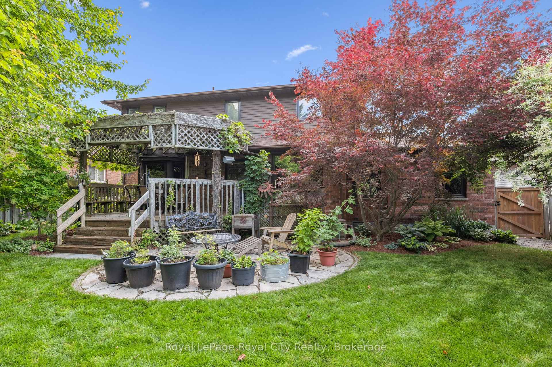 Photo 32 of 8 Forster Drive, Guelph, Kortright East — HOMEH