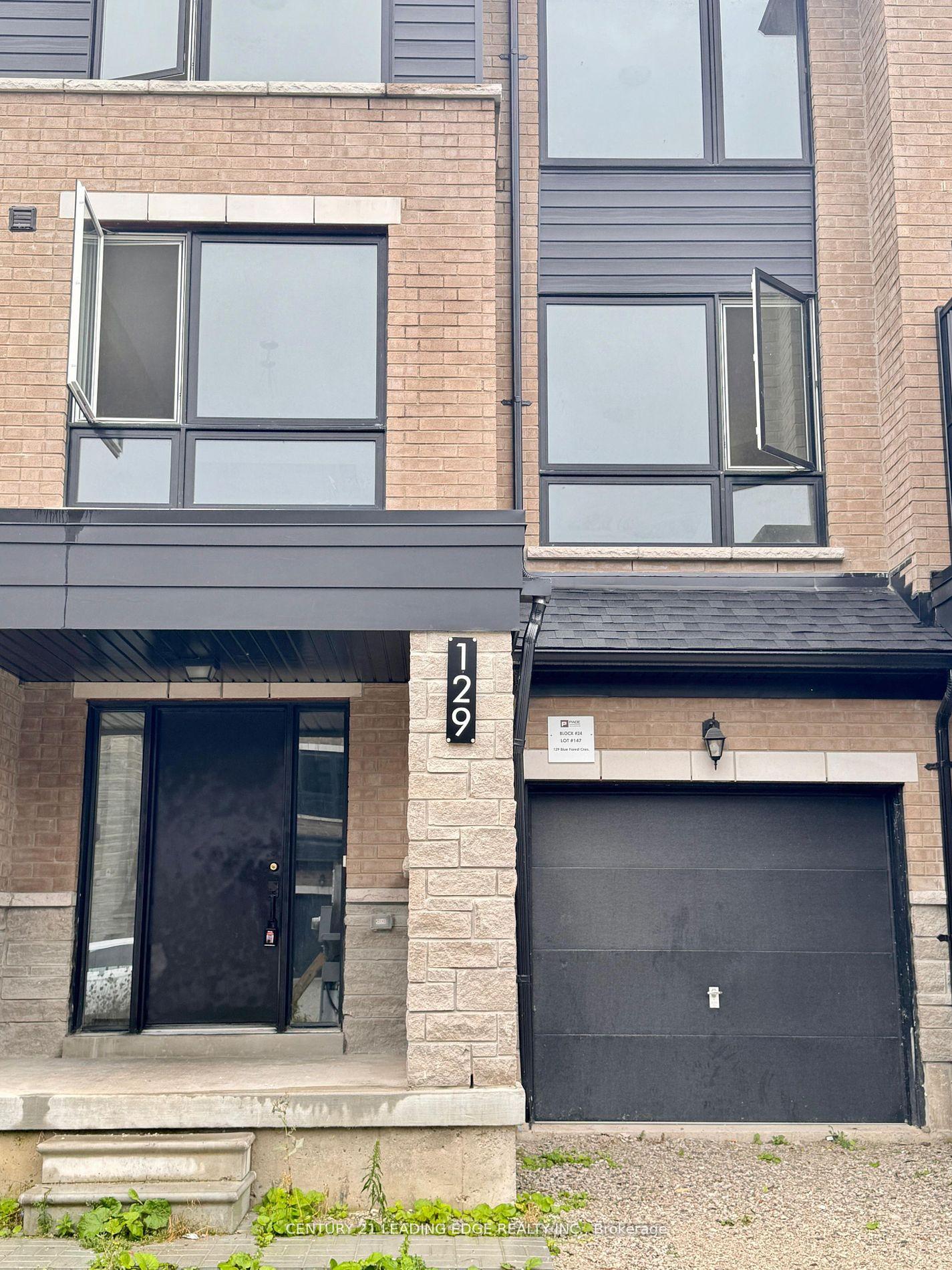 Photo 16 of 129 Blue Forest Crescent, Barrie, Innis-Shore — HOMEH