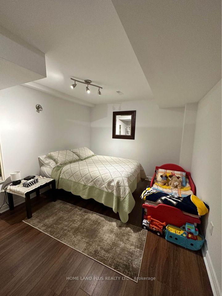 Photo 3 of Unit Basm, 42 Mintwood Road, Vaughan, Patterson — HOMEH
