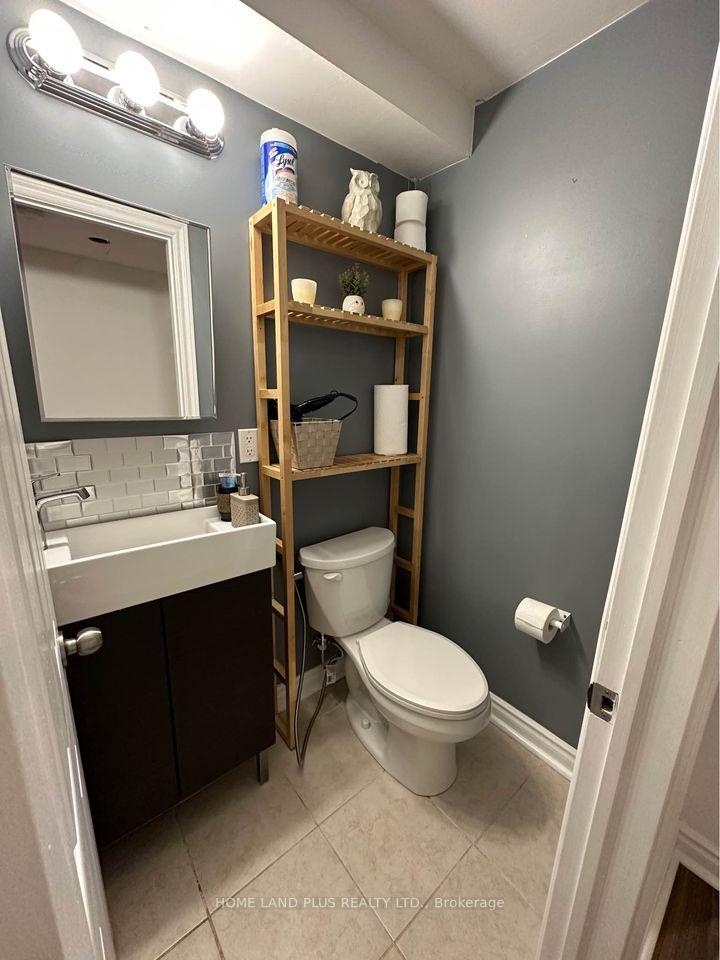 Photo 8 of Unit Basm, 42 Mintwood Road, Vaughan, Patterson — HOMEH