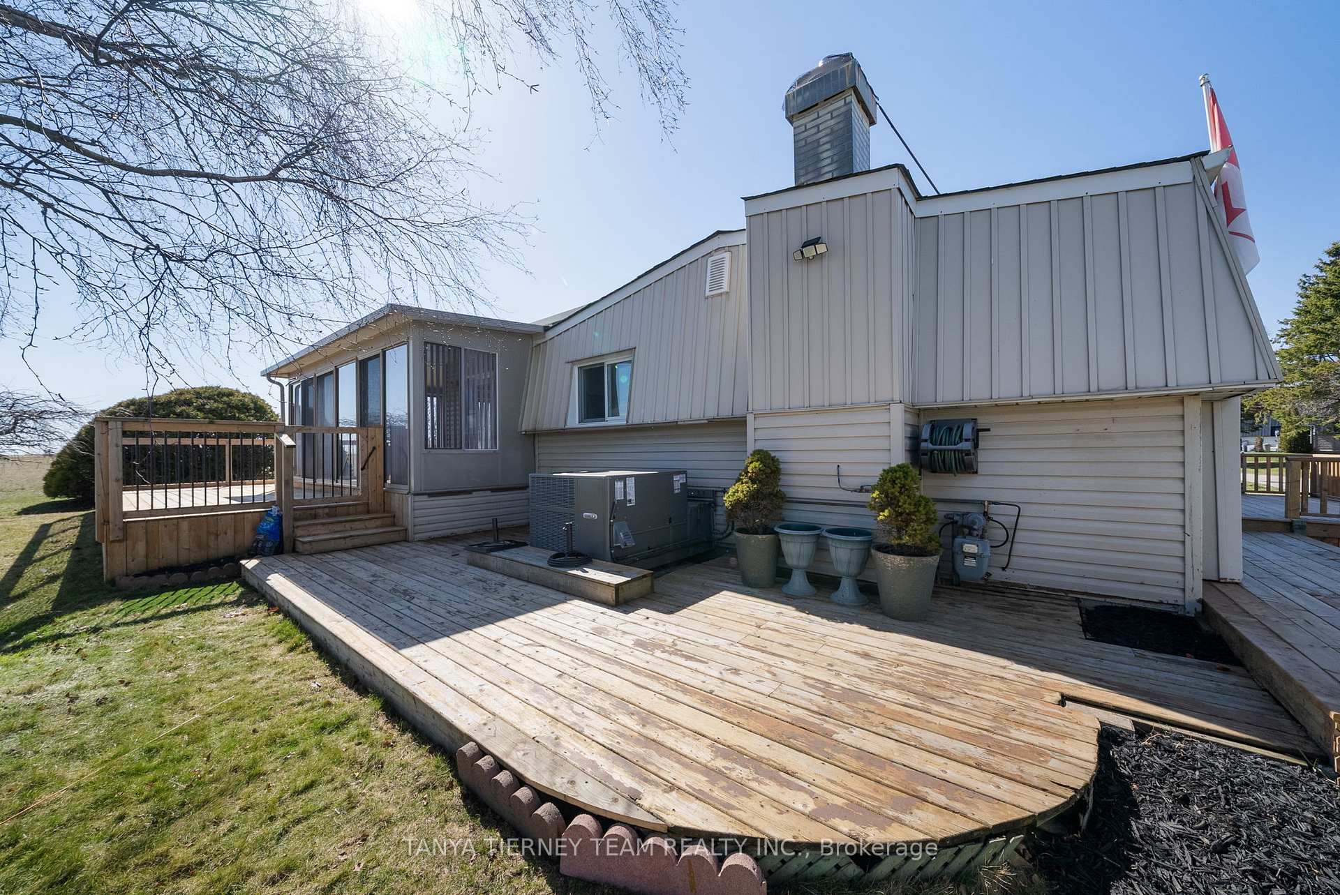 Photo 36 of 3 Bluffs Road, Clarington, Bowmanville — HOMEH