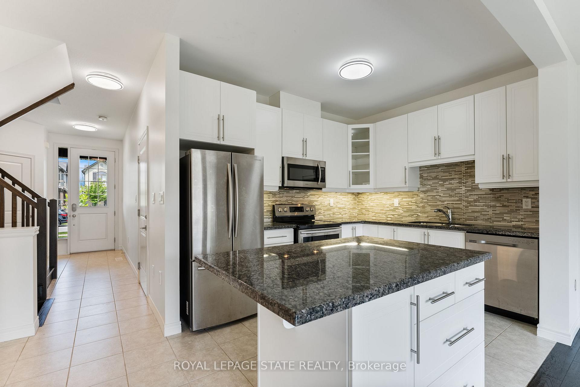 Photo 9 of 68 Dodman Crescent, Hamilton, Ancaster — HOMEH