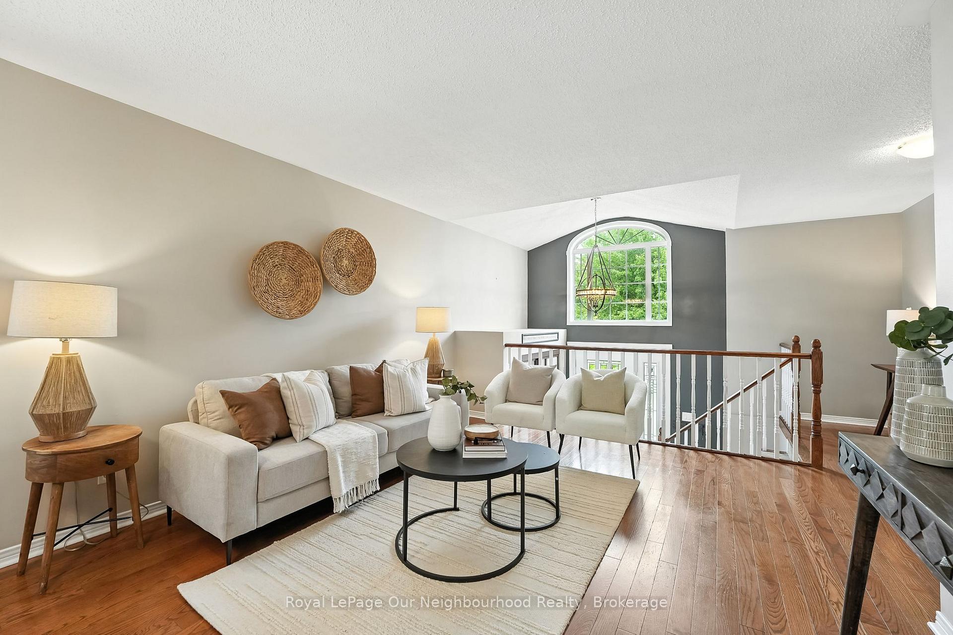 Photo 9 of 94 West Side Drive, Clarington, Bowmanville — HOMEH