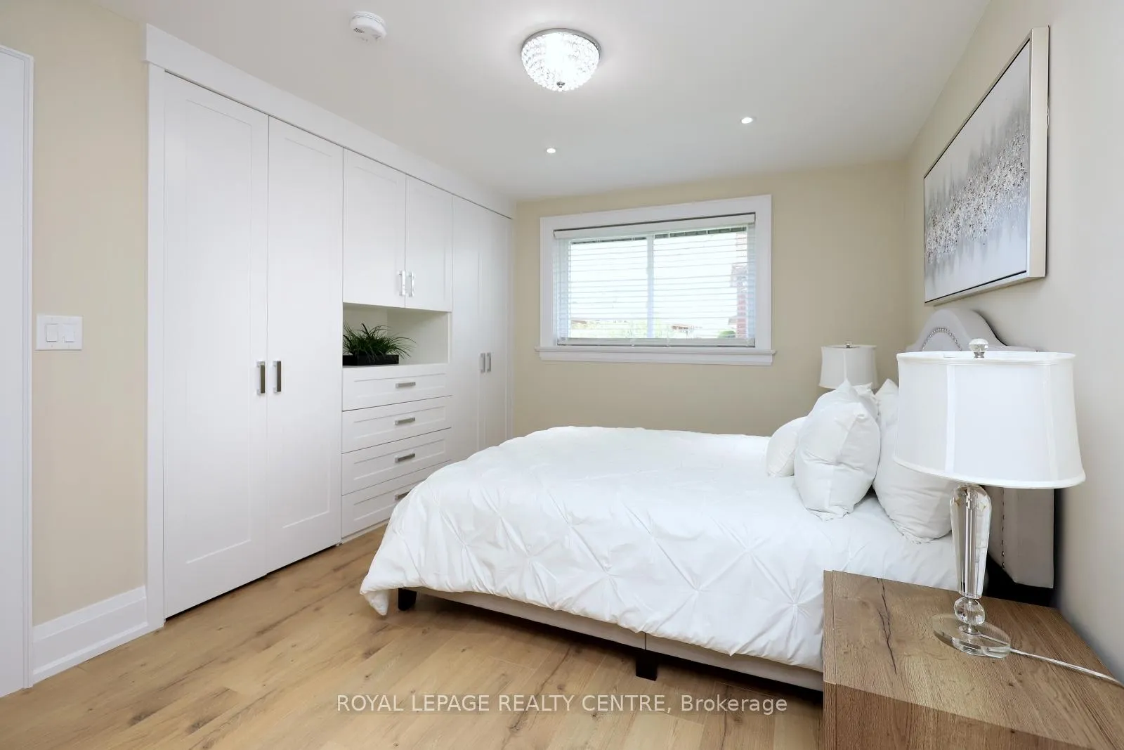Photo 5 of 55 Flora Drive, Hamilton, Greenford — HOMEH
