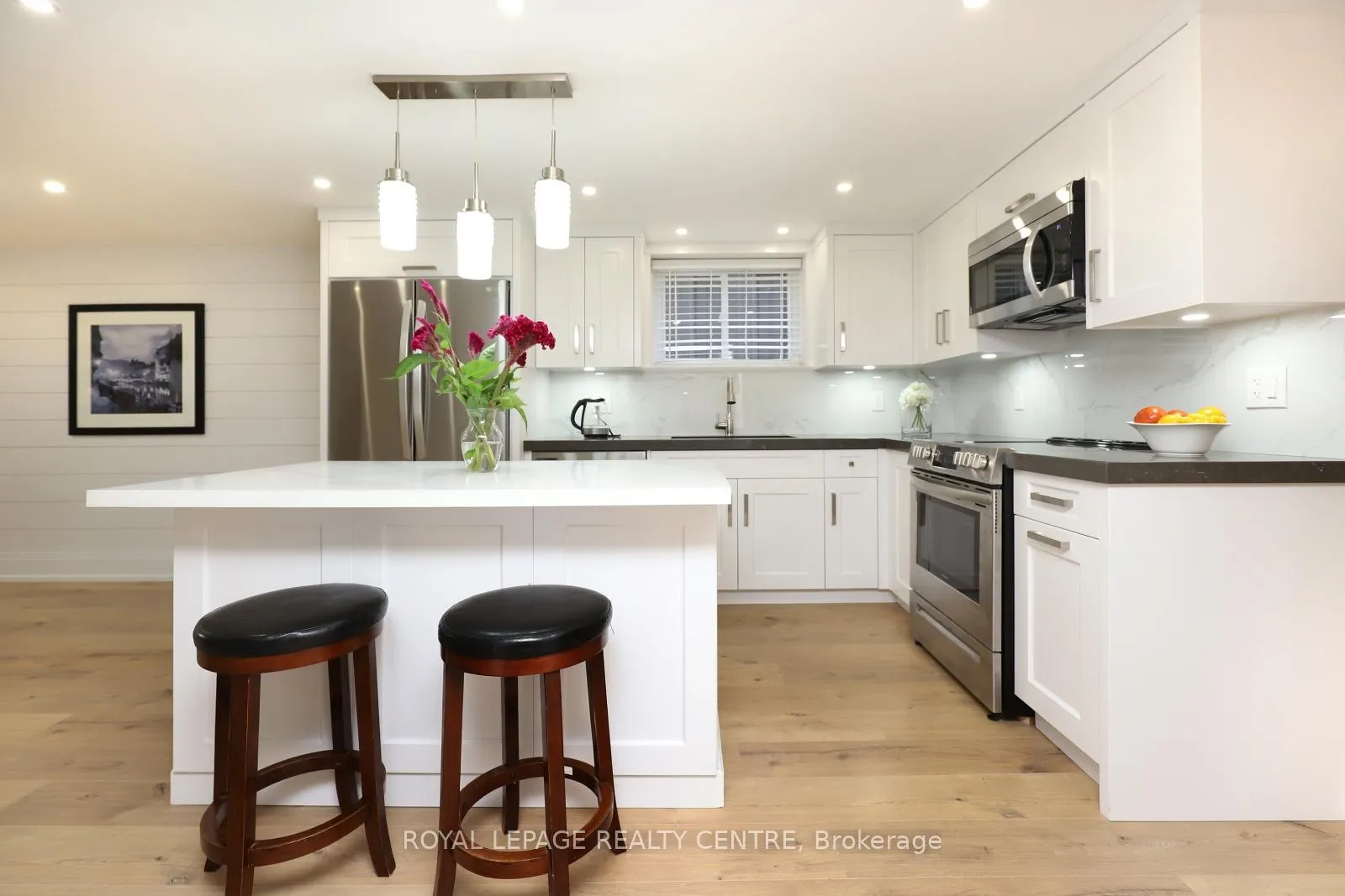 Photo 10 of 55 Flora Drive, Hamilton, Greenford — HOMEH