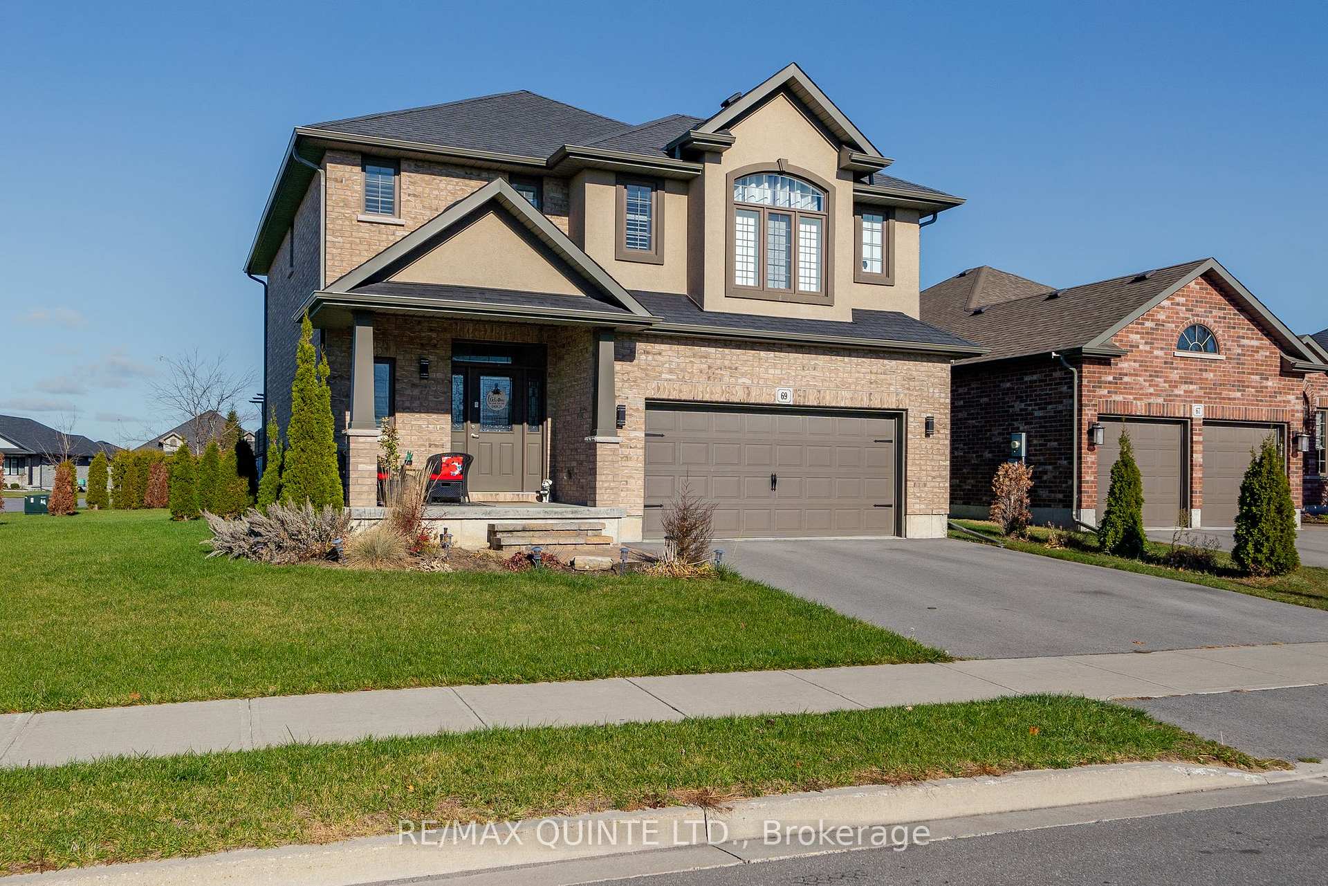 Photo 2 of 69 Hampton Ridge Drive, Belleville, Thurlow Ward — HOMEH