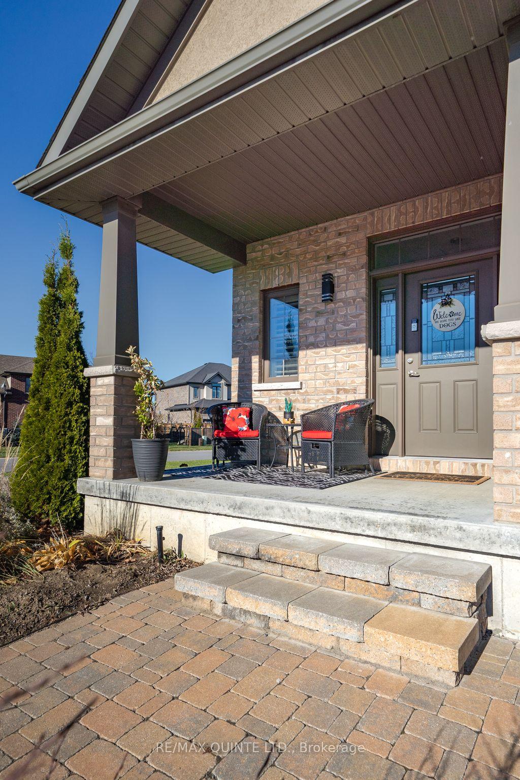 Photo 3 of 69 Hampton Ridge Drive, Belleville, Thurlow Ward — HOMEH