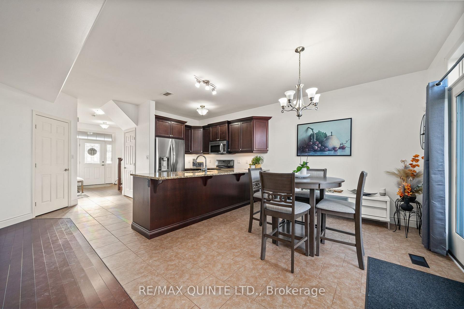 Photo 11 of 69 Hampton Ridge Drive, Belleville, Thurlow Ward — HOMEH