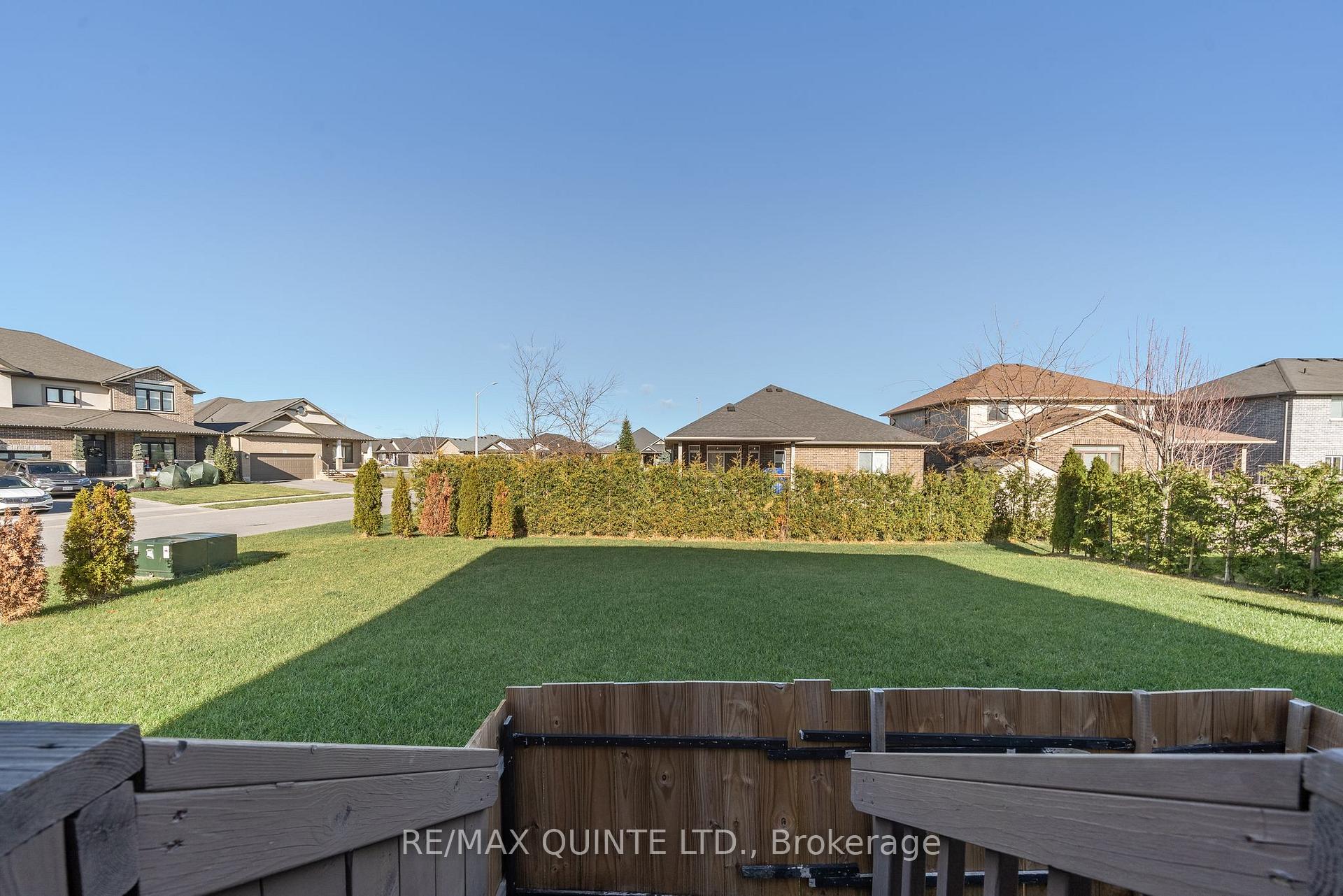 Photo 23 of 69 Hampton Ridge Drive, Belleville, Thurlow Ward — HOMEH
