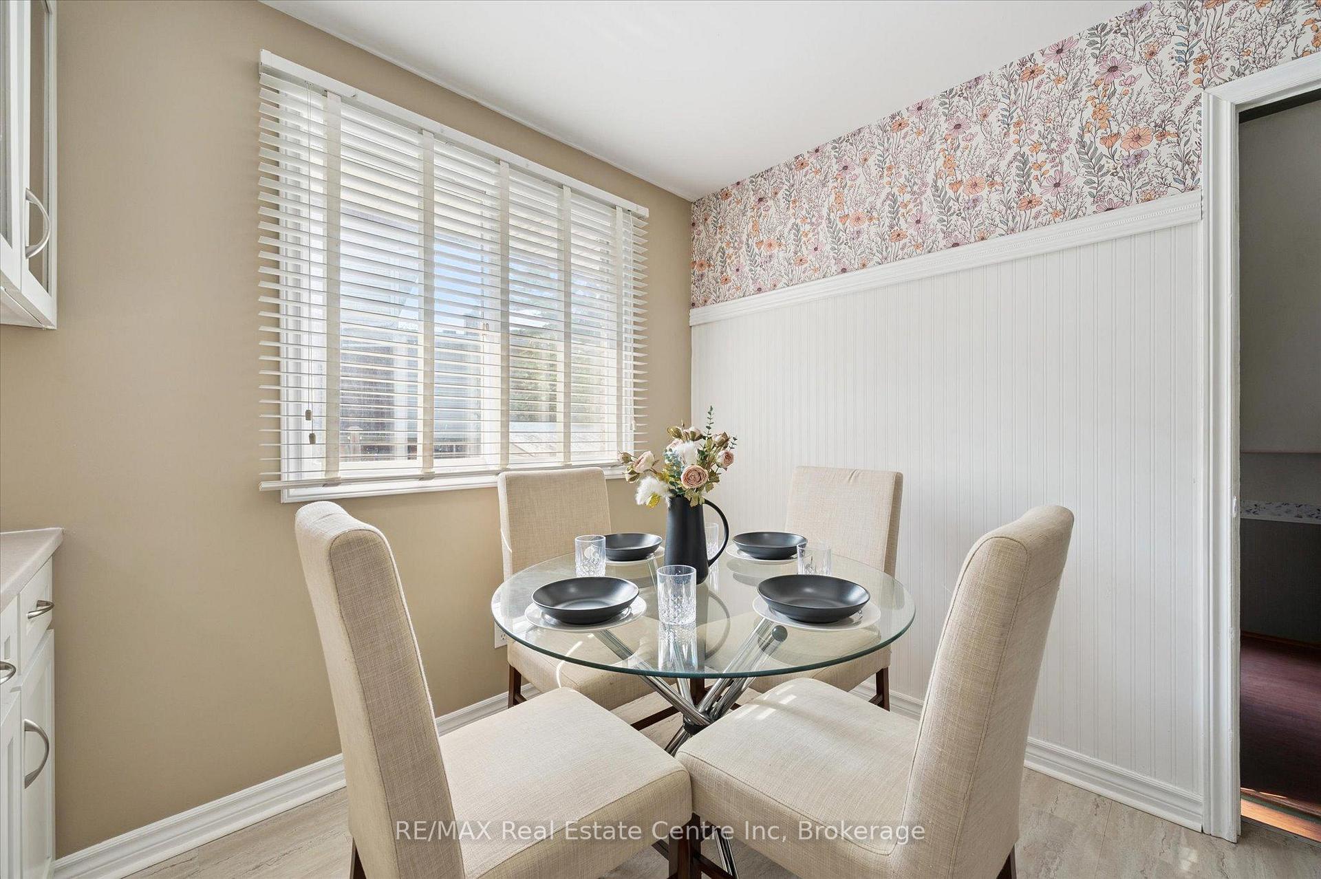 Photo 9 of 69 Rhonda Road, Guelph, Willow West/Sugarbush/West Acres — HOMEH