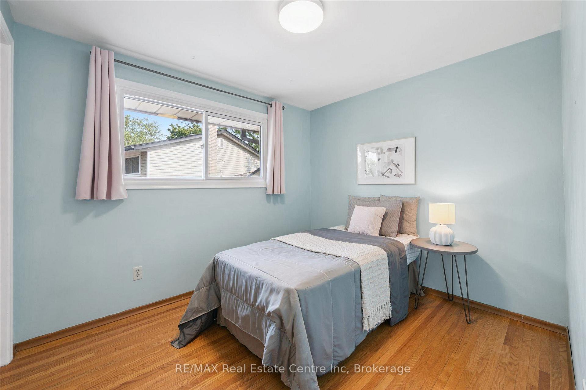 Photo 14 of 69 Rhonda Road, Guelph, Willow West/Sugarbush/West Acres — HOMEH