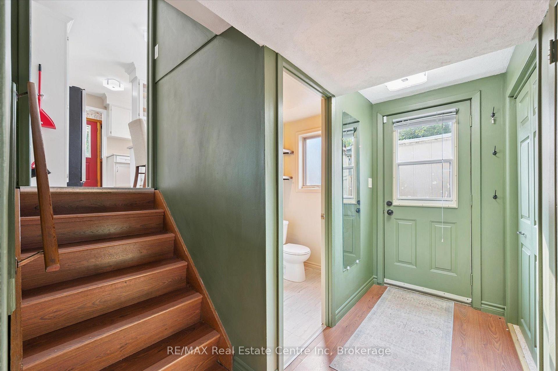 Photo 15 of 69 Rhonda Road, Guelph, Willow West/Sugarbush/West Acres — HOMEH