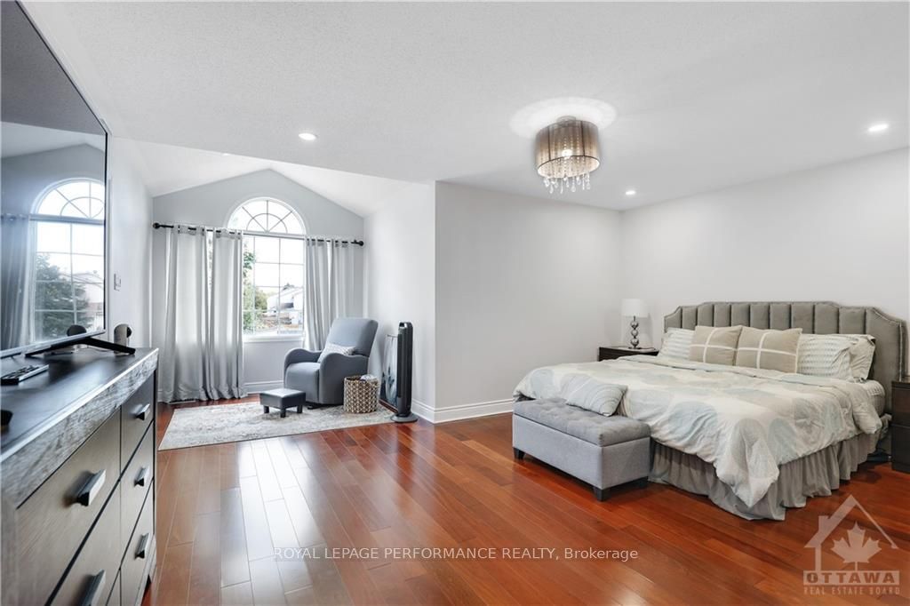 Photo 21 of Unit A, 308 Stoneway Drive, Ottawa, Barrhaven East — HOMEH