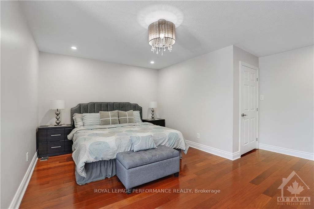 Photo 23 of Unit A, 308 Stoneway Drive, Ottawa, Barrhaven East — HOMEH