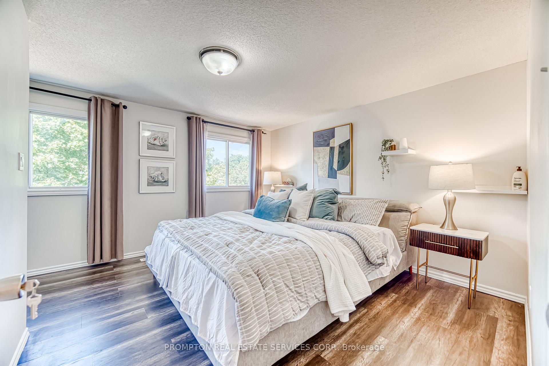 Photo 17 of 13 Sylvia Court, Clarington, Newcastle — HOMEH