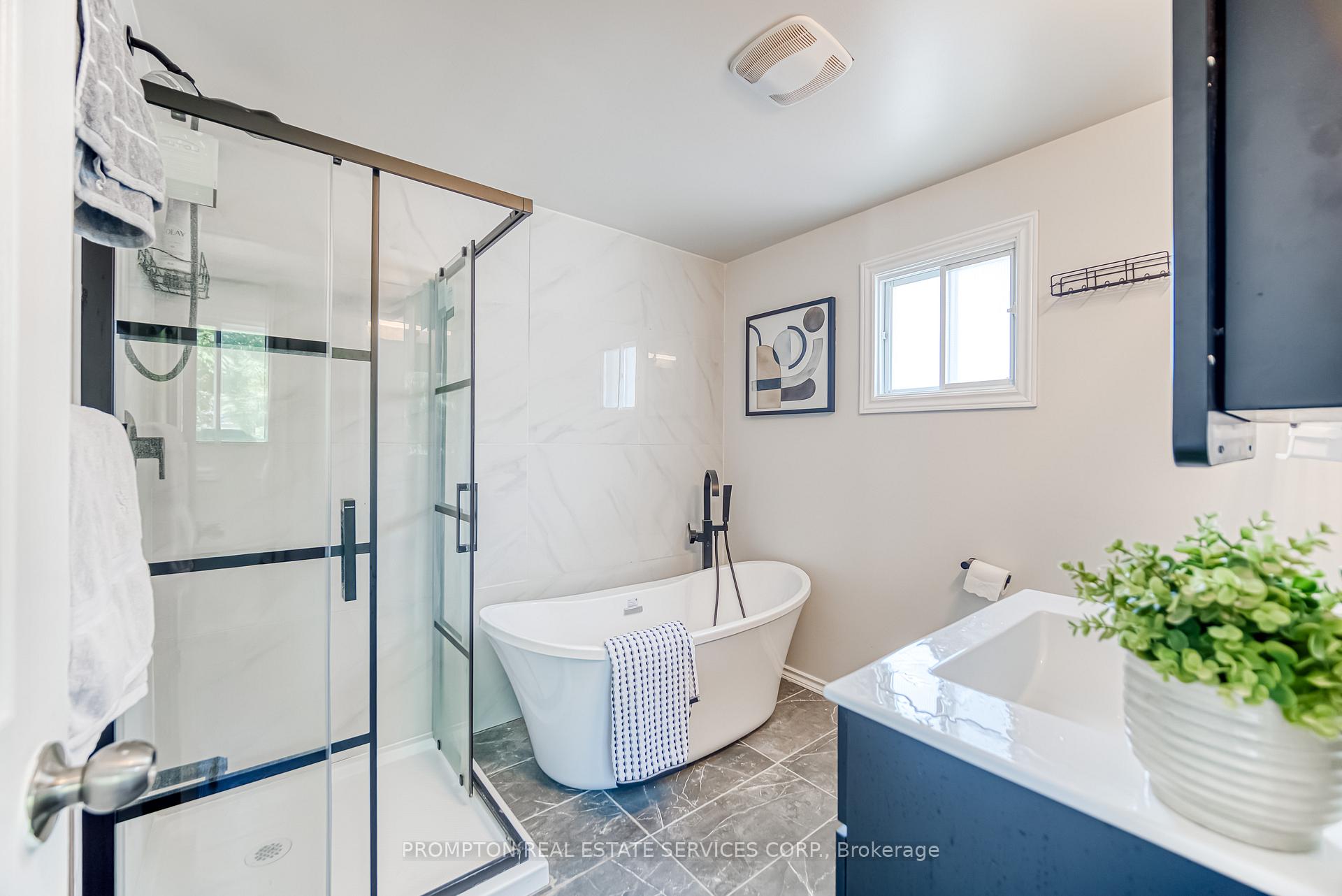 Photo 18 of 13 Sylvia Court, Clarington, Newcastle — HOMEH