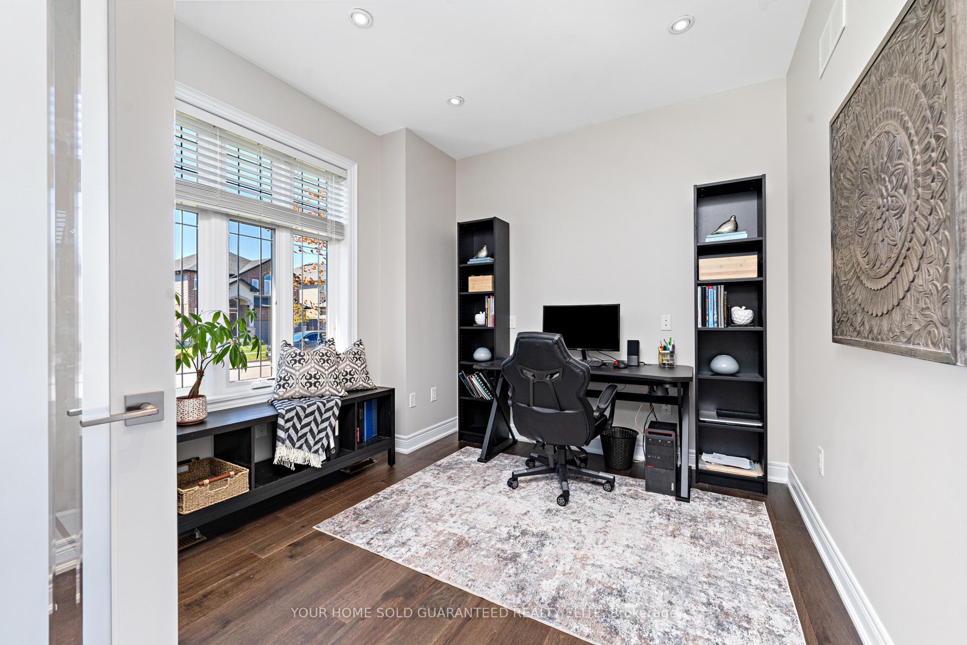 Photo 19 of 107 Lampman Drive, Grimsby, Grimsby West — HOMEH
