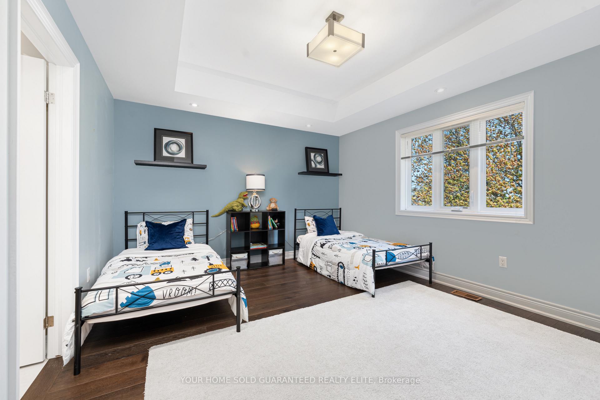 Photo 31 of 107 Lampman Drive, Grimsby, Grimsby West — HOMEH