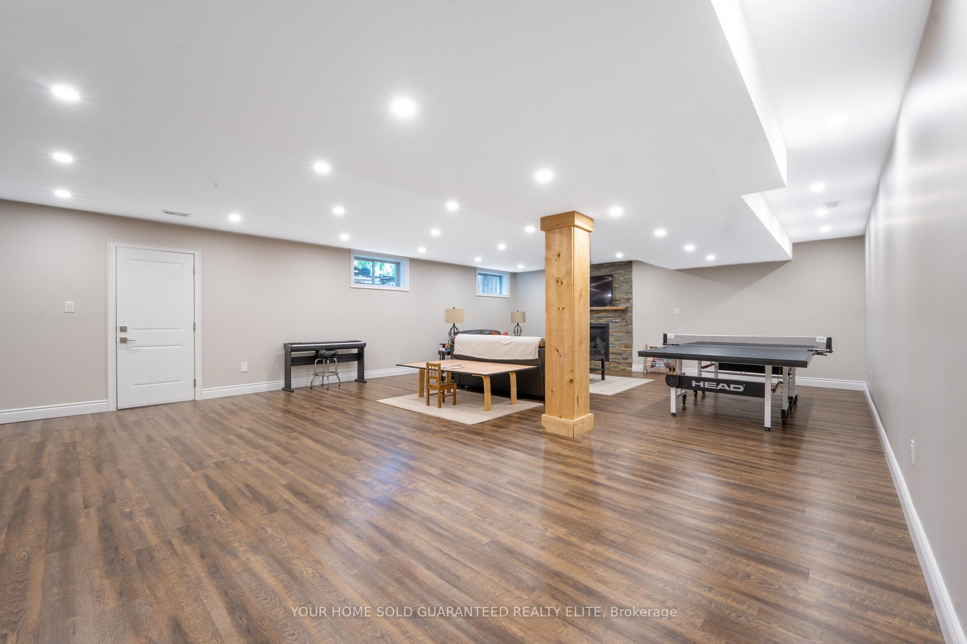 Photo 37 of 107 Lampman Drive, Grimsby, Grimsby West — HOMEH