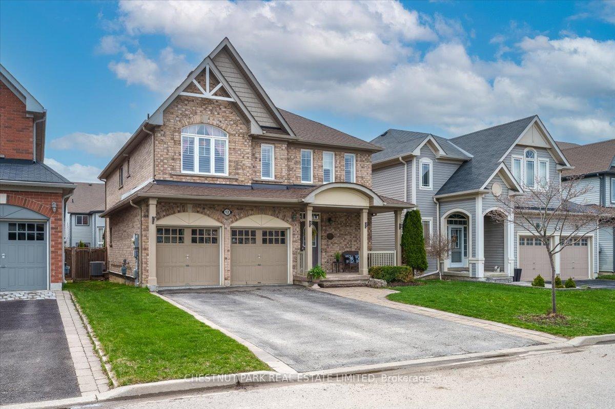 Photo 3 of 12 Wyndham Circle, Georgina, Sutton & Jackson's Point — HOMEH