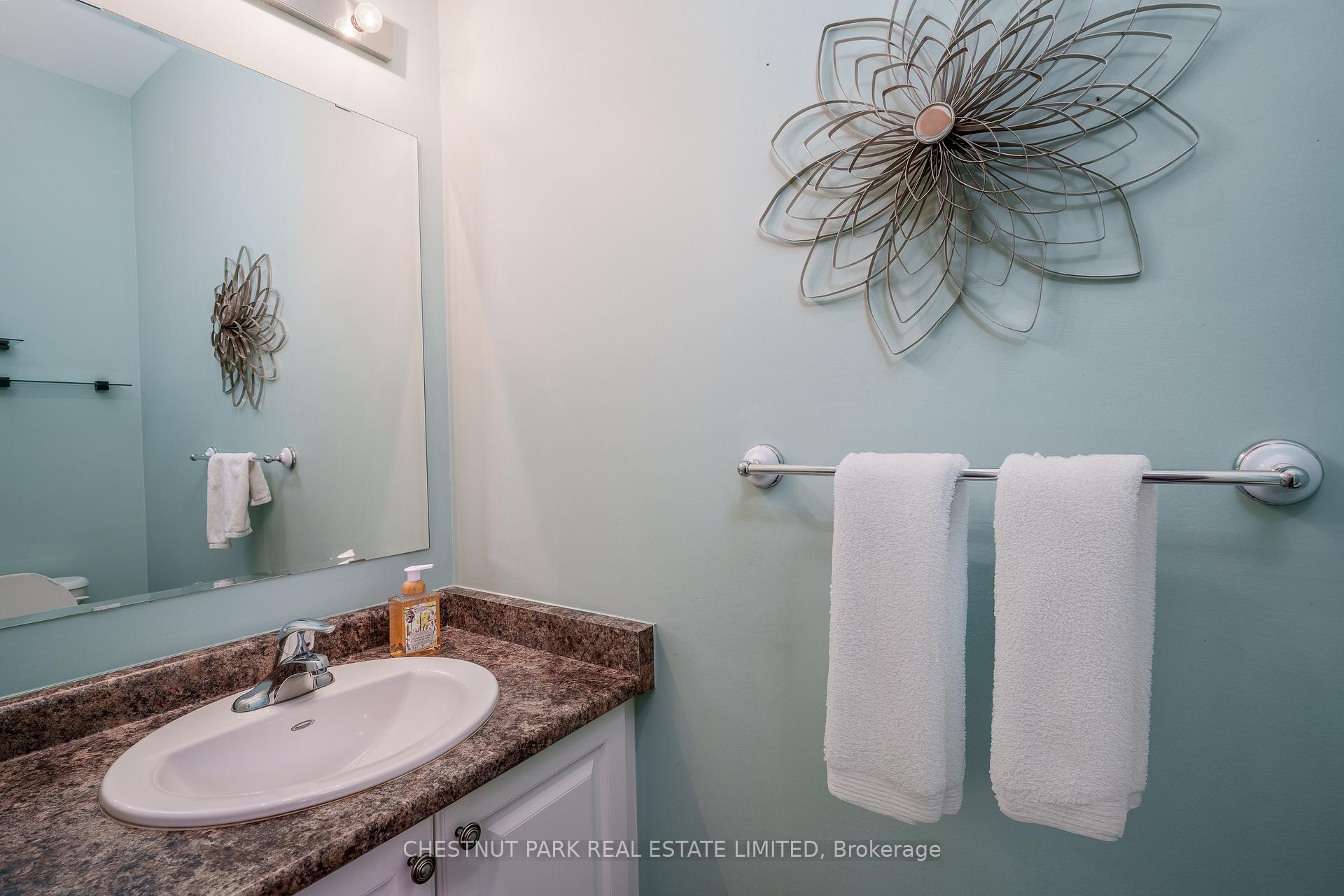 Photo 21 of 12 Wyndham Circle, Georgina, Sutton & Jackson's Point — HOMEH